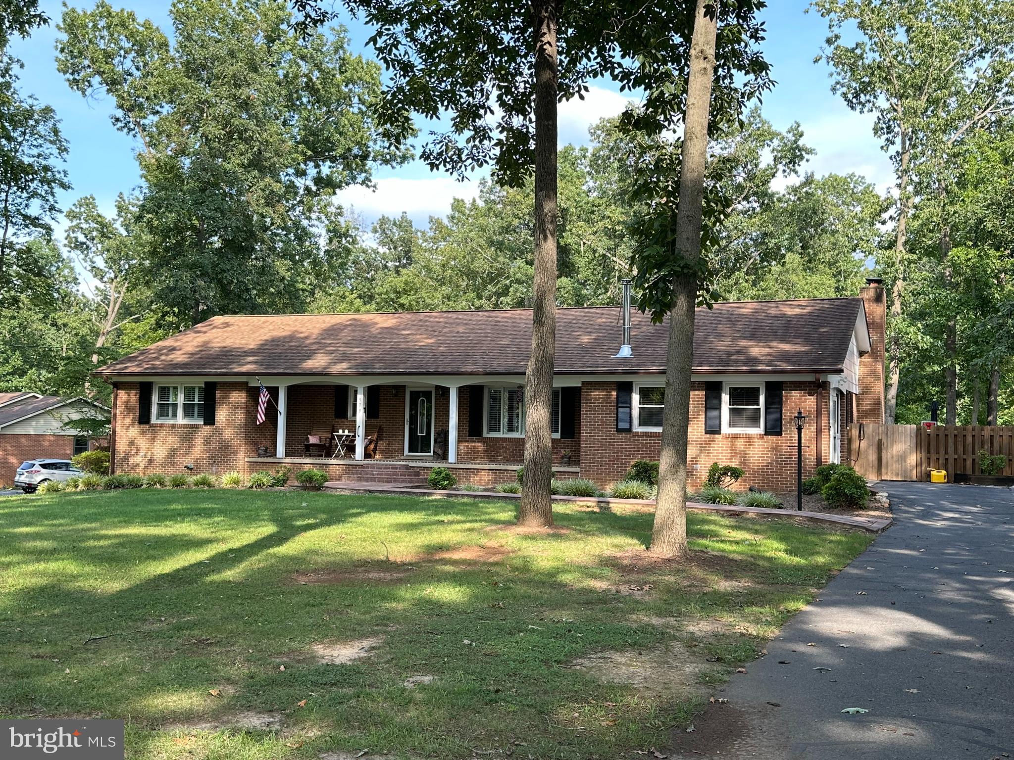 579 CIRCLE VIEW ROAD