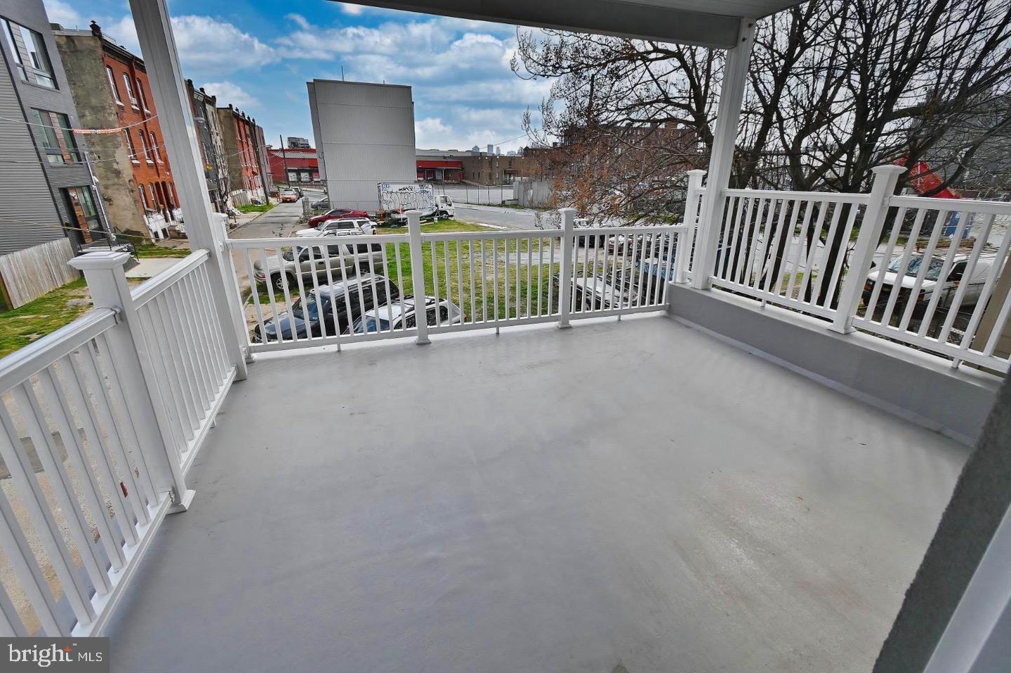 OLDE KENSINGTON - Residential Lease