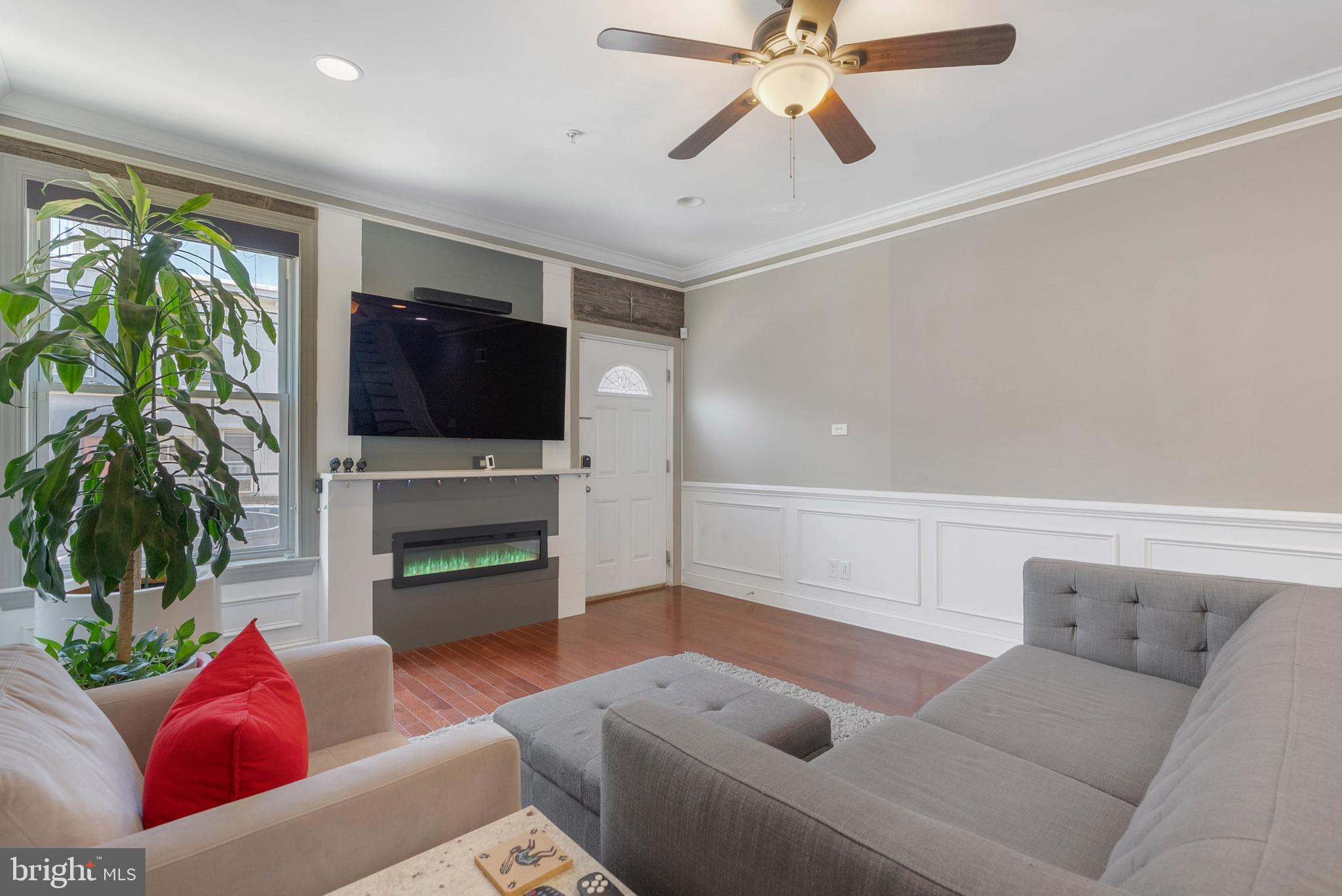 535 MIFFLIN STREET