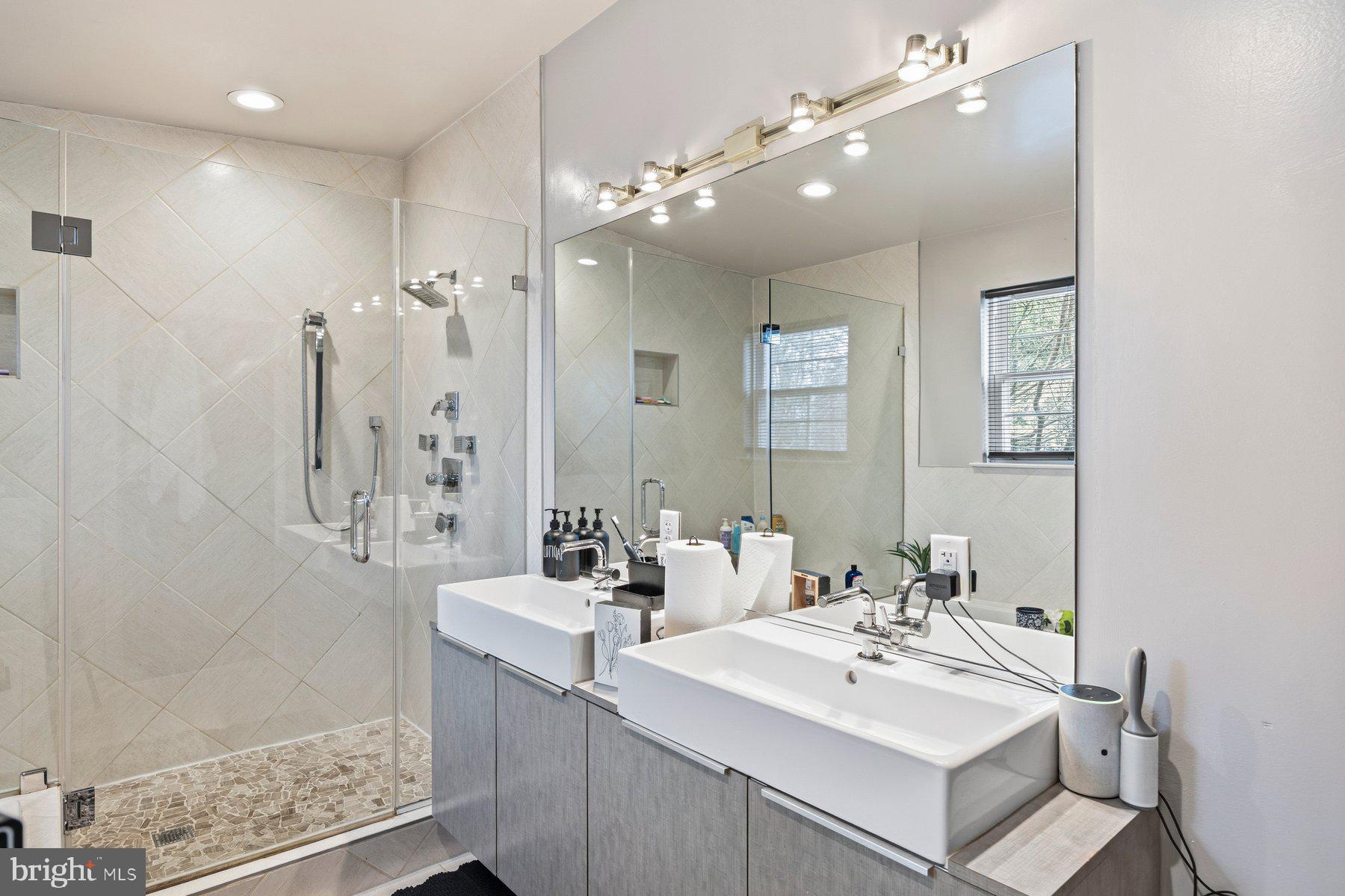 WALTHERSON - Residential