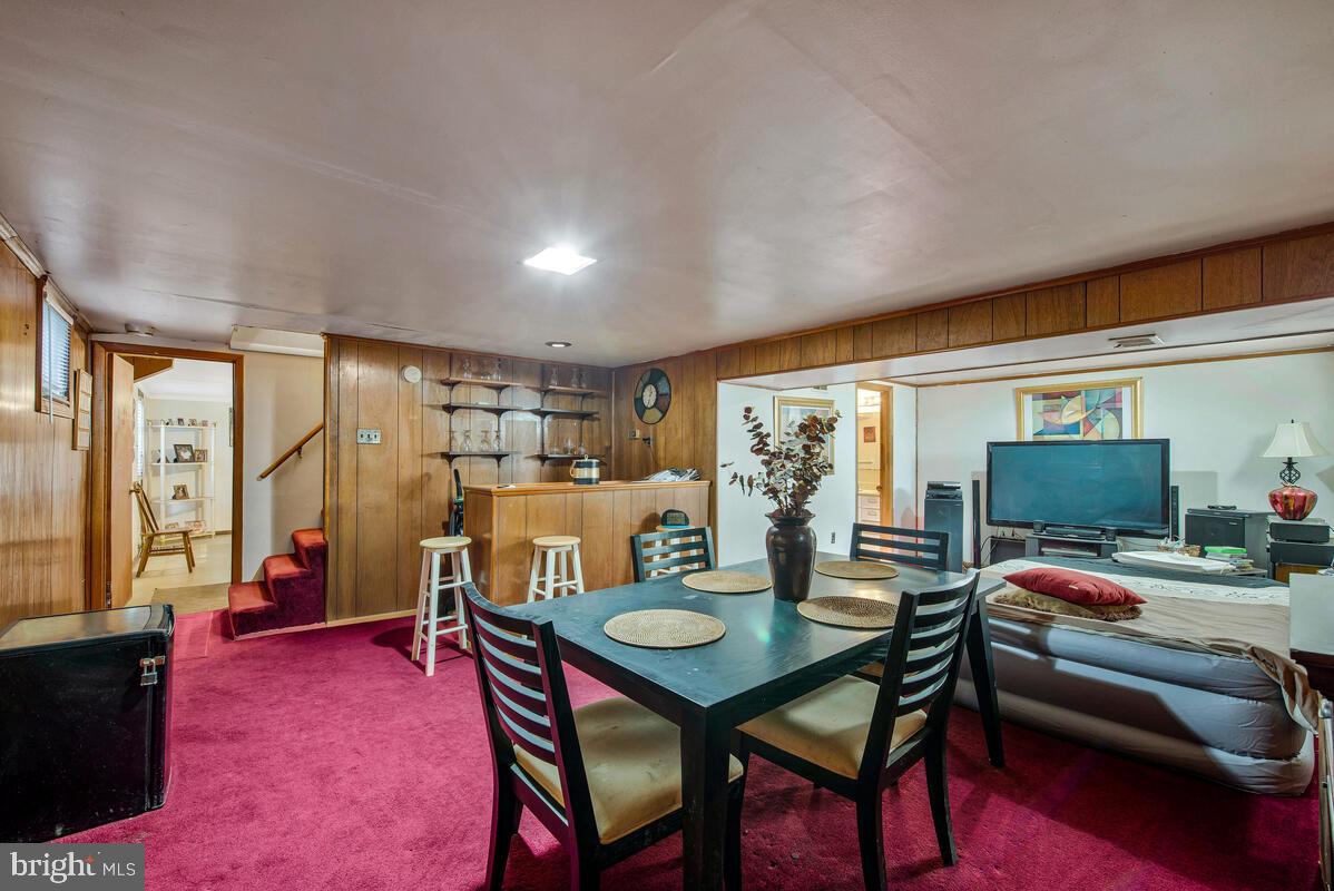 RITCHIE MANOR - Residential