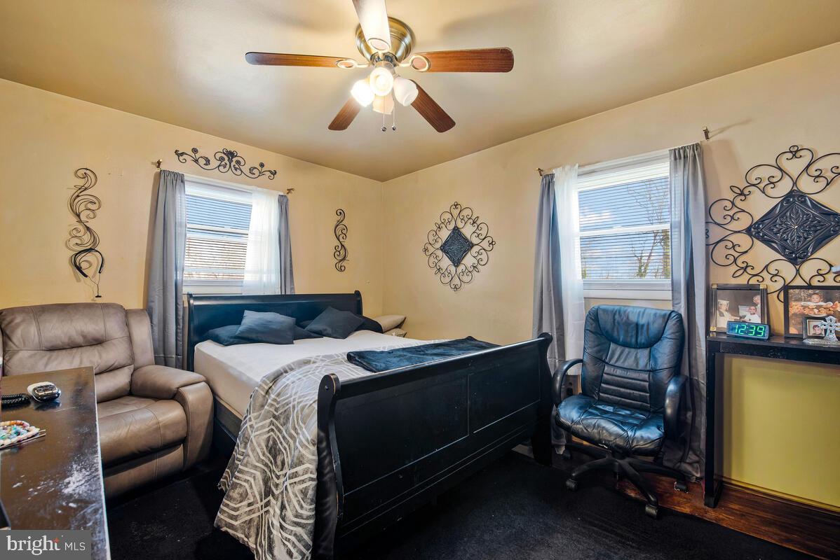 RITCHIE MANOR - Residential