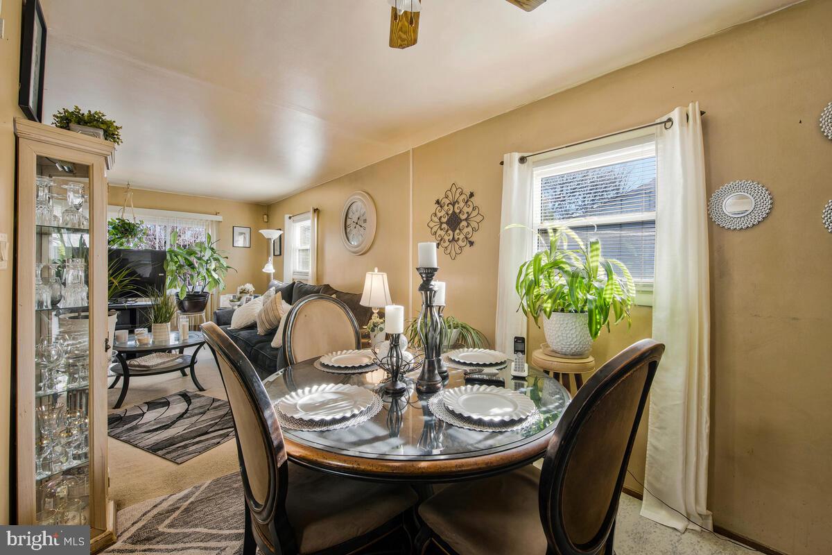 RITCHIE MANOR - Residential