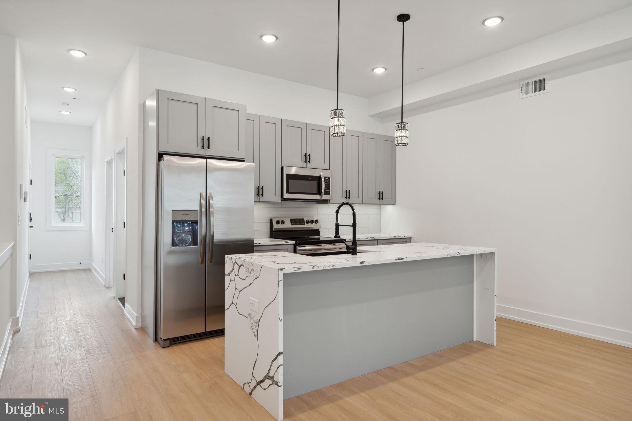 FISHTOWN - Residential Lease