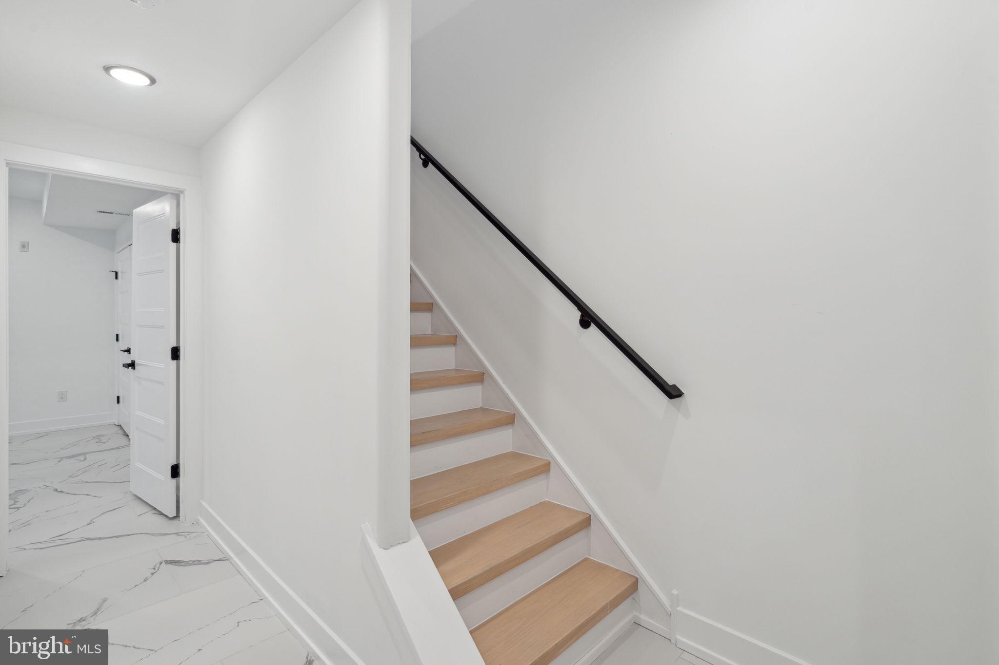 FISHTOWN - Residential Lease