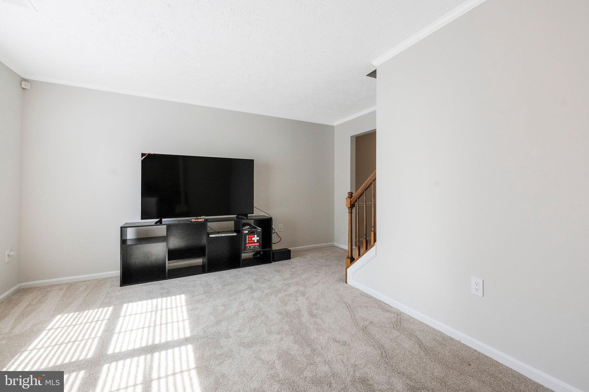 5202 STURGEON COURT