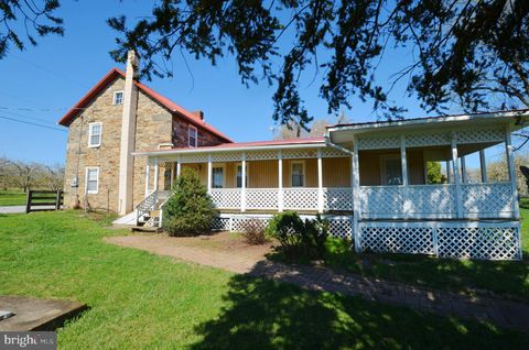 Photo of 1059 Cashtown Road, BIGLERVILLE, PA 17307 (MLS # PAAD2022868)