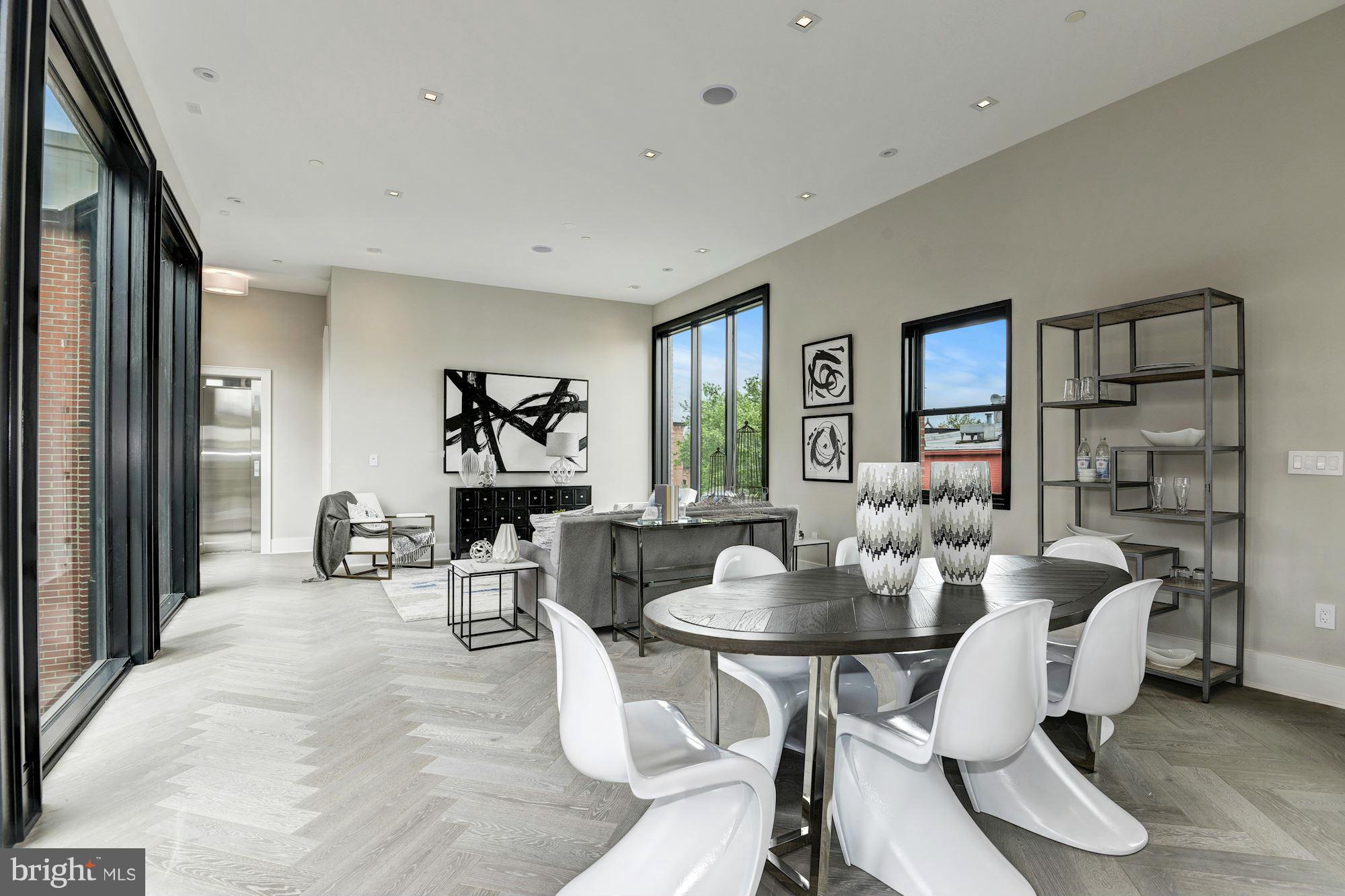 LOGAN CIRCLE - Residential