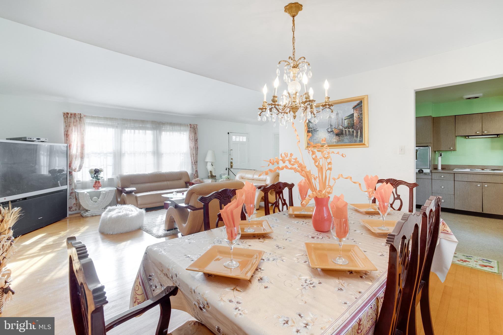 NORTHWEST BRANCH ESTATES - Residential