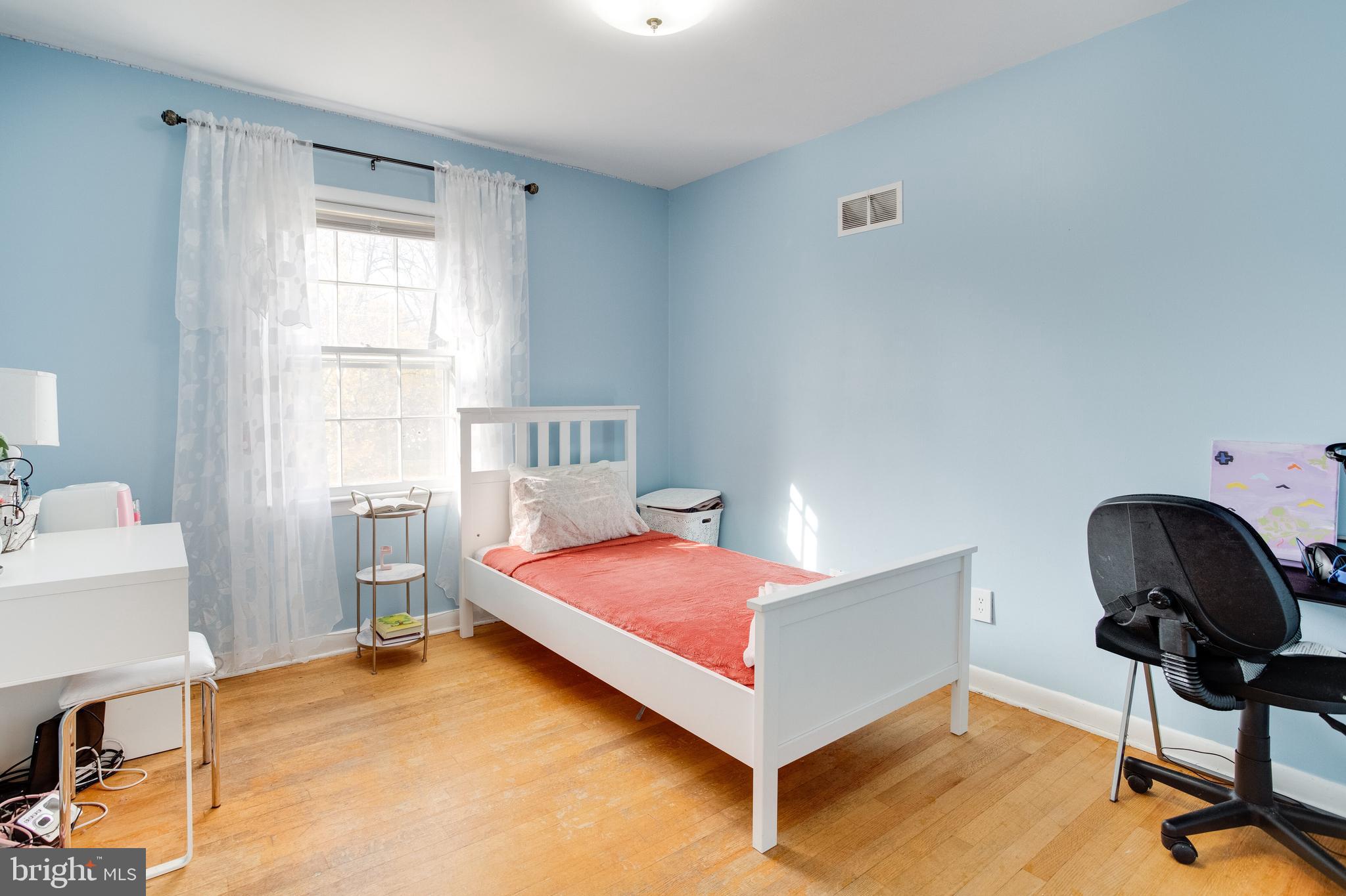 NORTHWEST BRANCH ESTATES - Residential