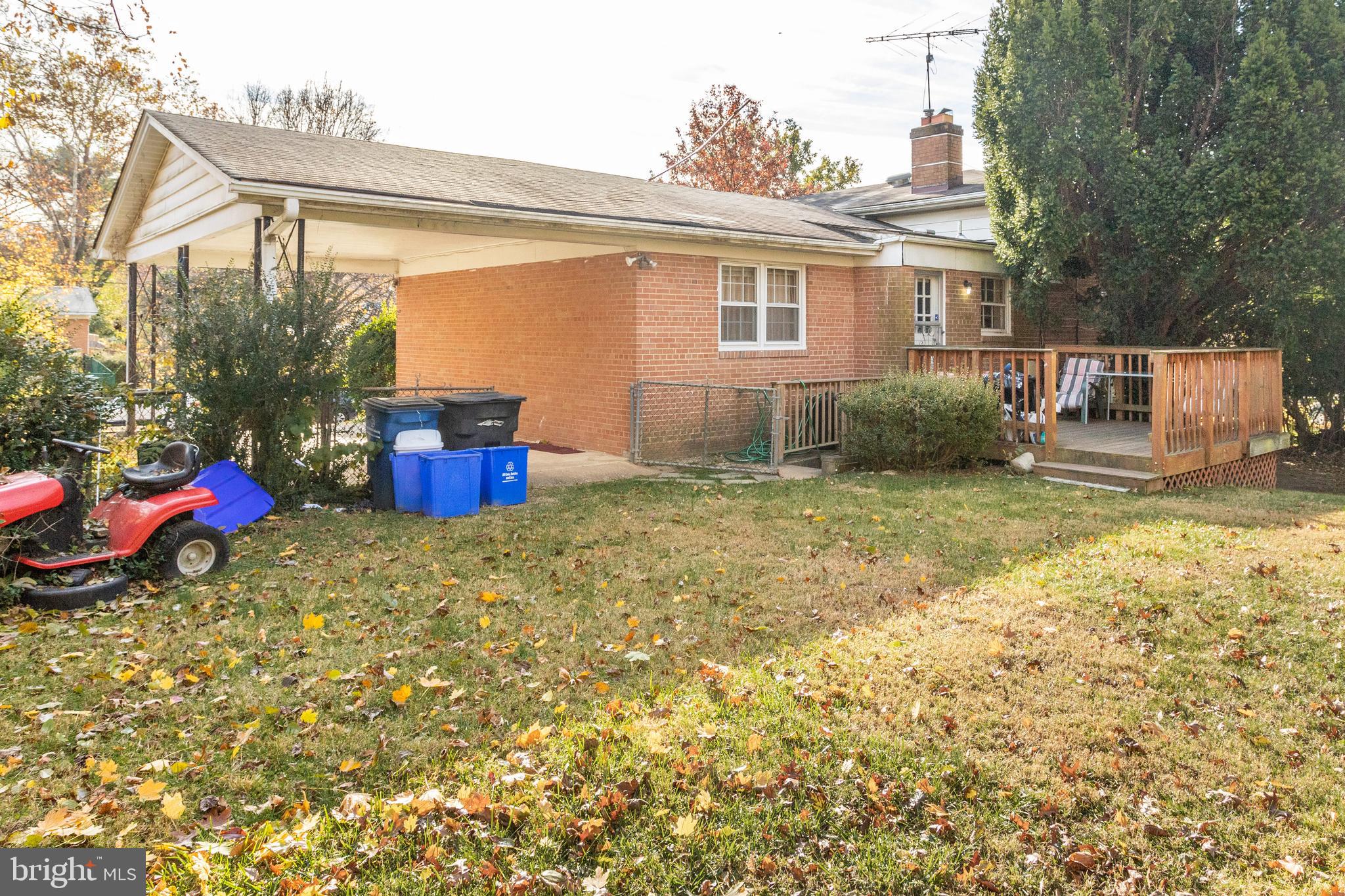 NORTHWEST BRANCH ESTATES - Residential