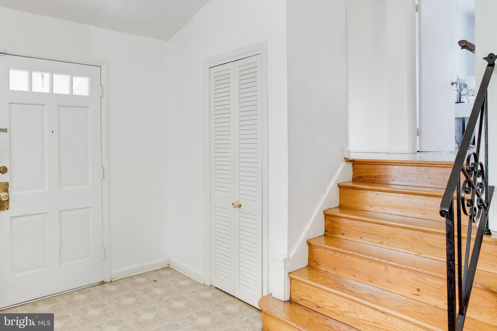 NORTHWEST BRANCH ESTATES - Residential