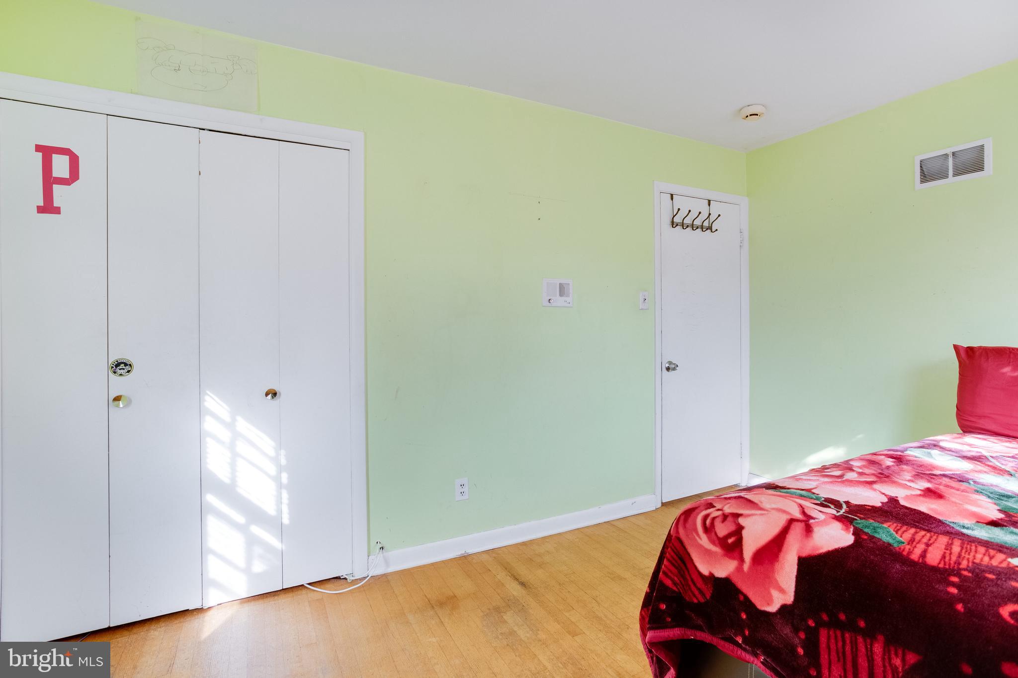 NORTHWEST BRANCH ESTATES - Residential