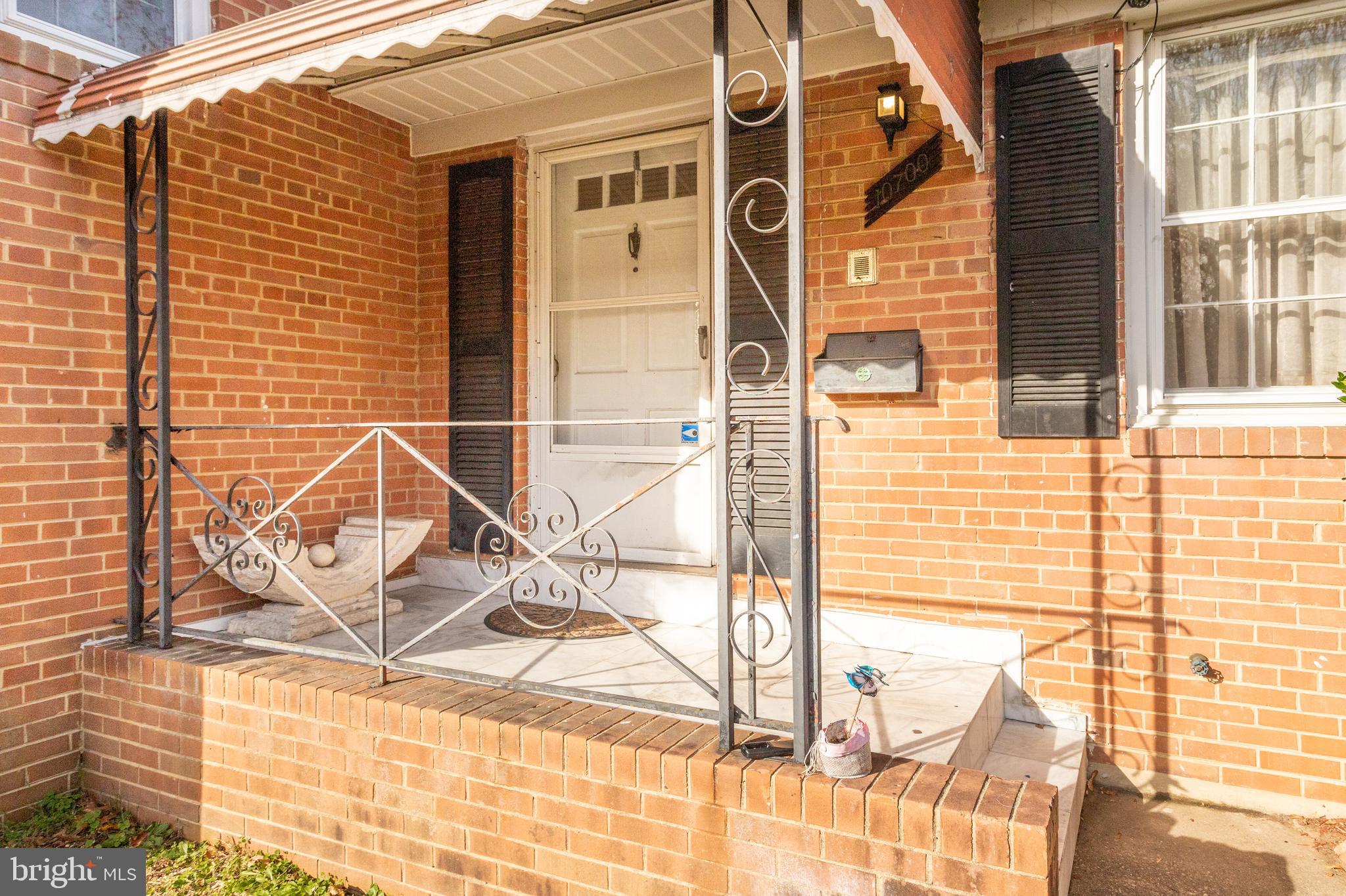 NORTHWEST BRANCH ESTATES - Residential