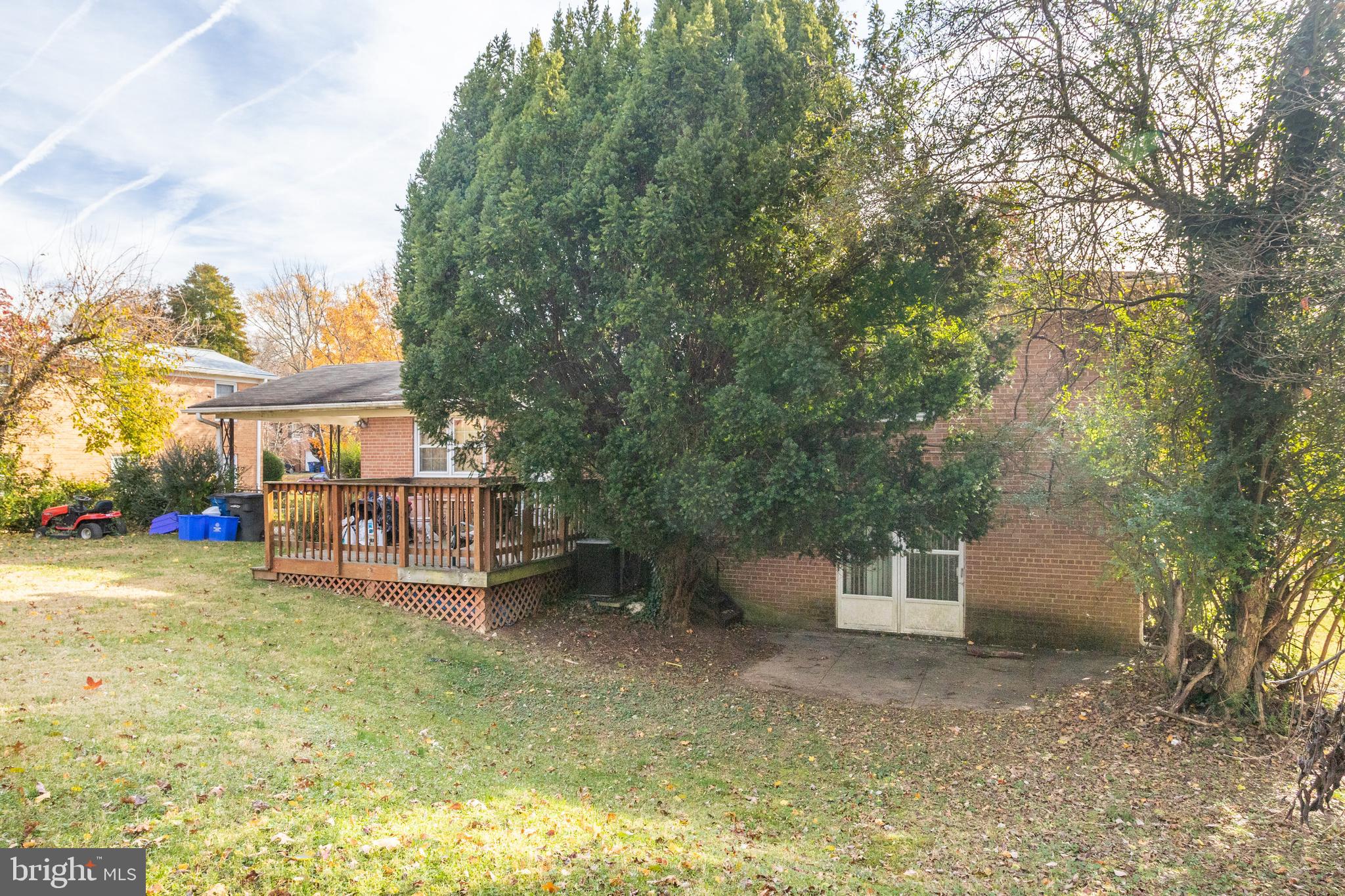 NORTHWEST BRANCH ESTATES - Residential