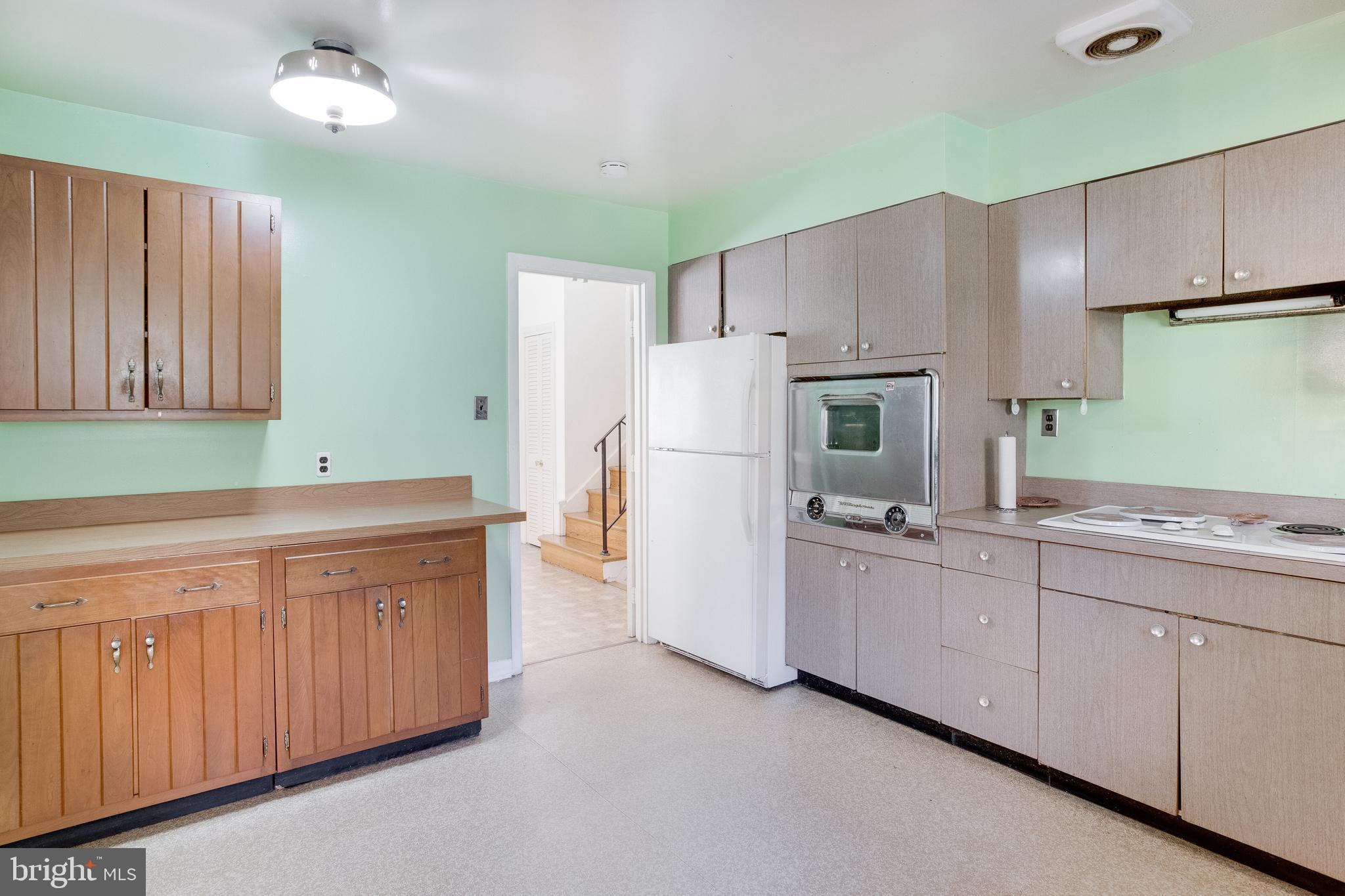 NORTHWEST BRANCH ESTATES - Residential