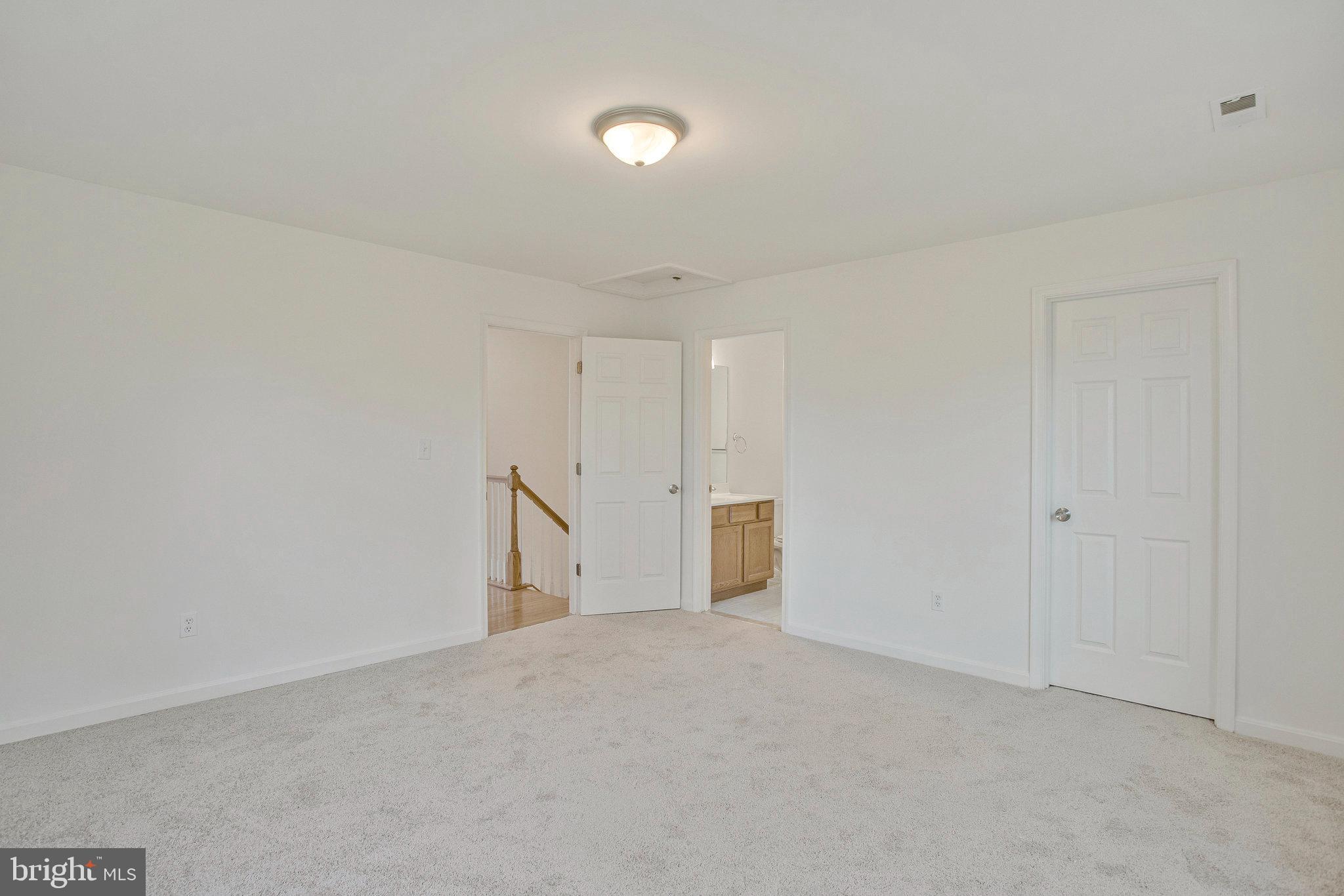 GRAY INN COURT - Residential