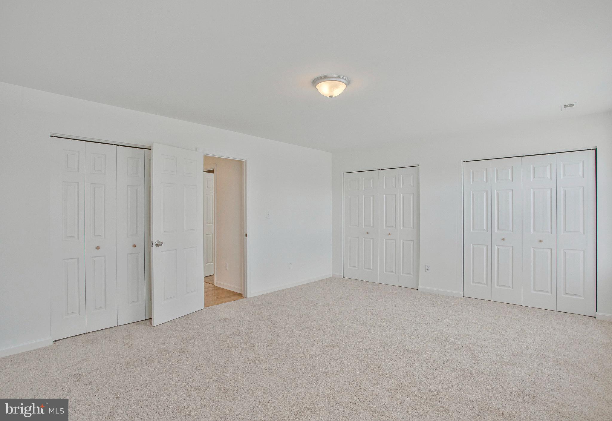 GRAY INN COURT - Residential