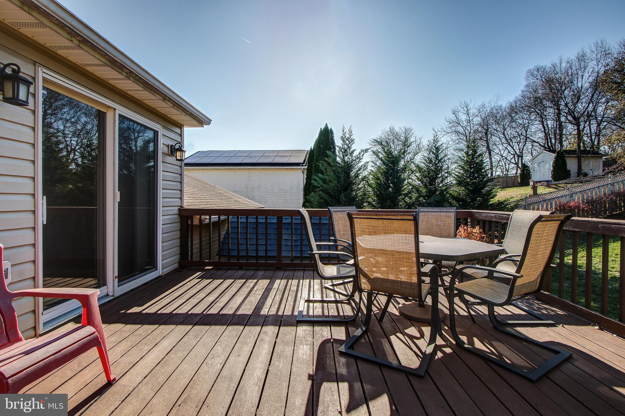 WHISPERING HILLS - Residential