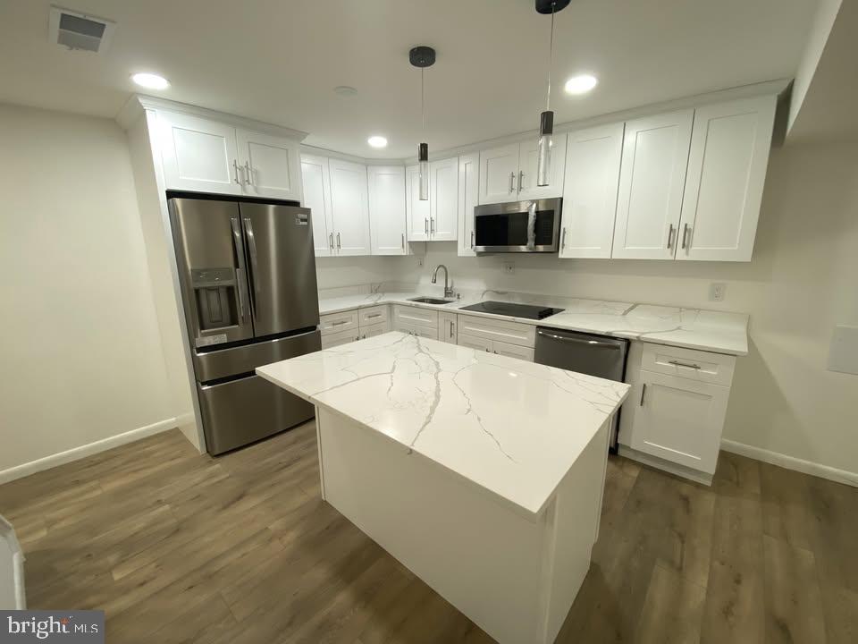 8859 OLD LEWIS COURT