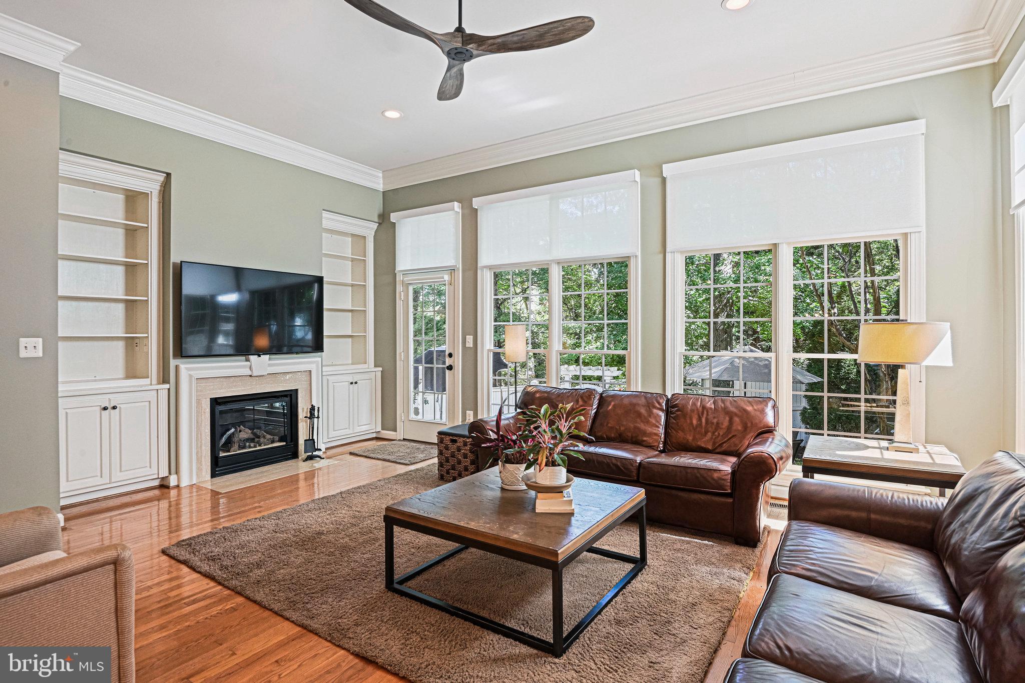 3831 FARRCROFT DRIVE