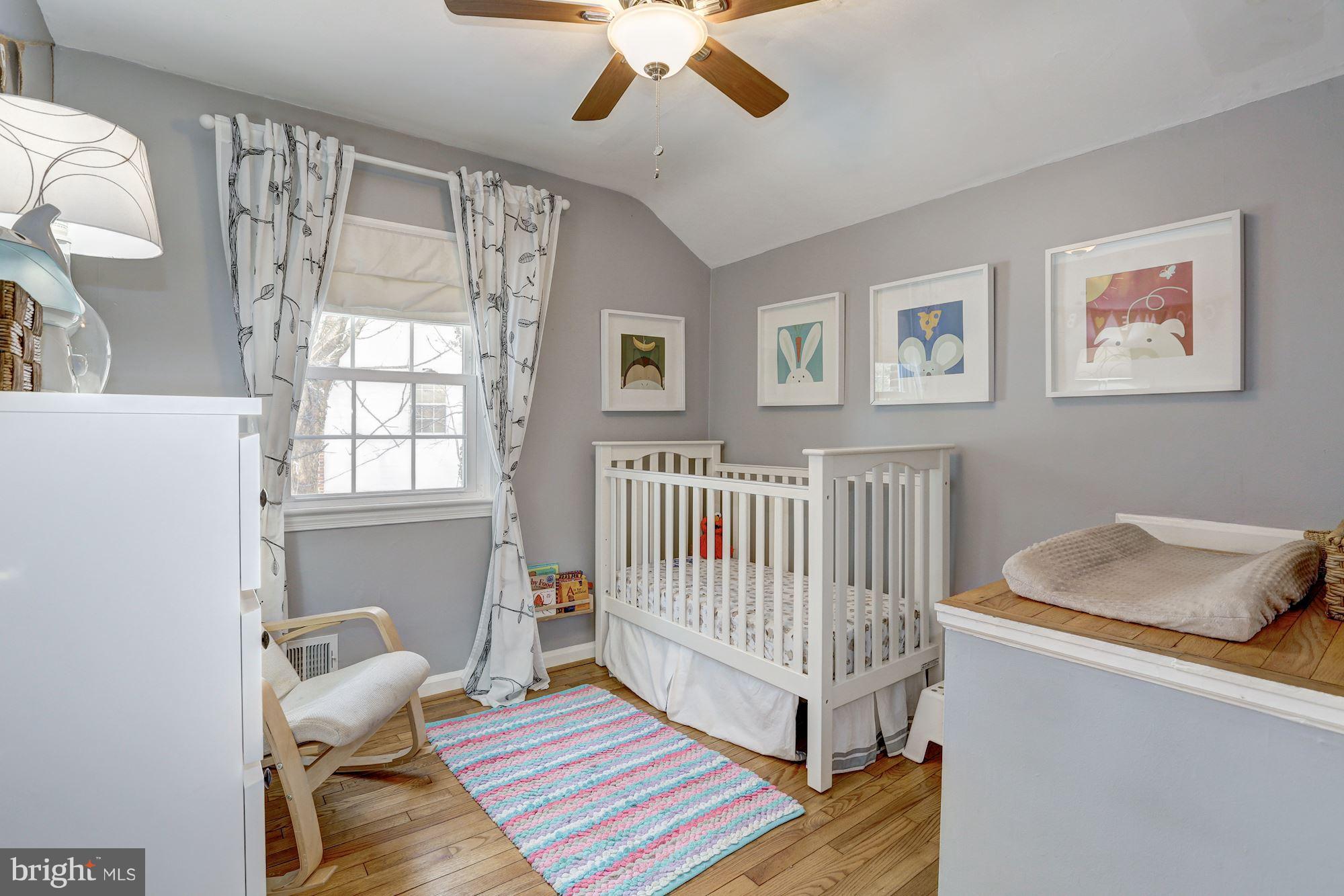 WHEATON HILLS - Residential