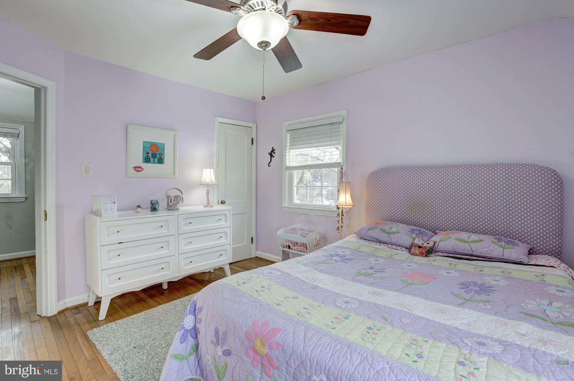 WHEATON HILLS - Residential