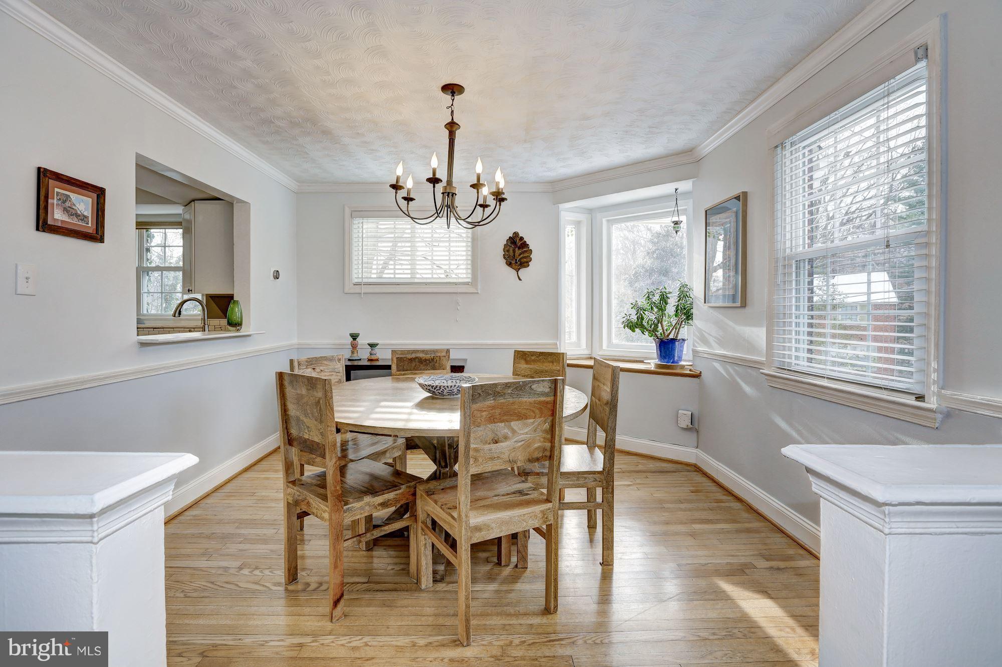 WHEATON HILLS - Residential