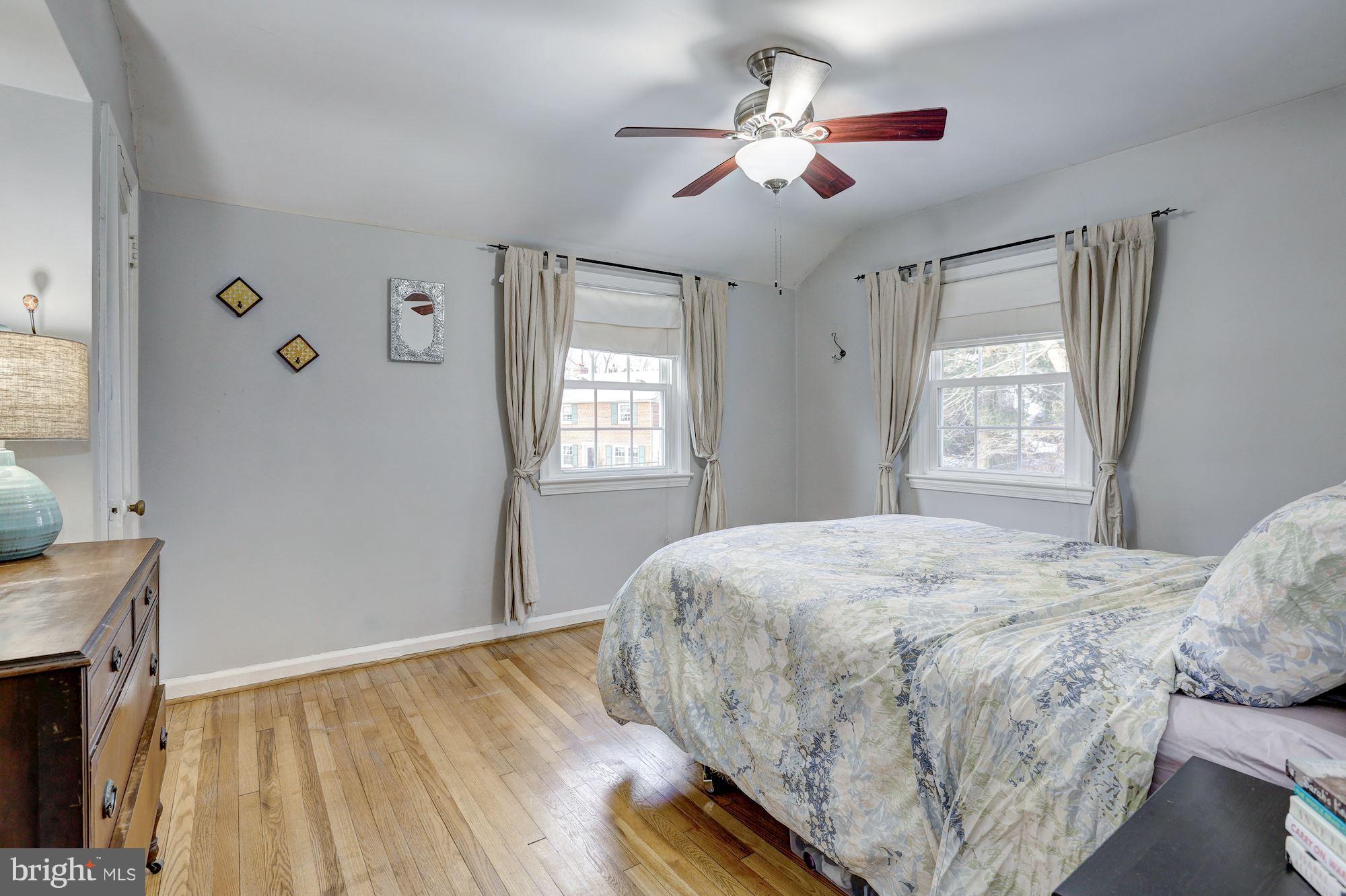 WHEATON HILLS - Residential