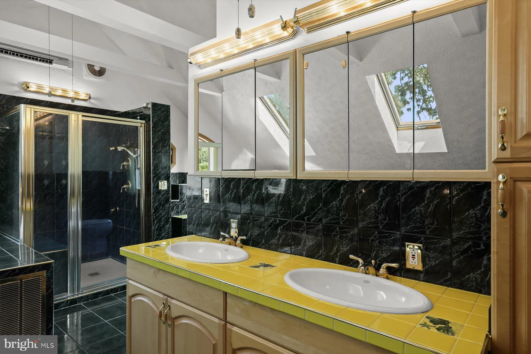 Additional image 120 of 962 Point Pleasant Road, Glen Burnie, MD 21060