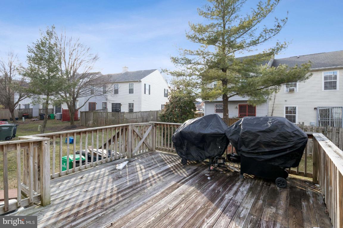 PENNSYLVANIA PLACE - Residential