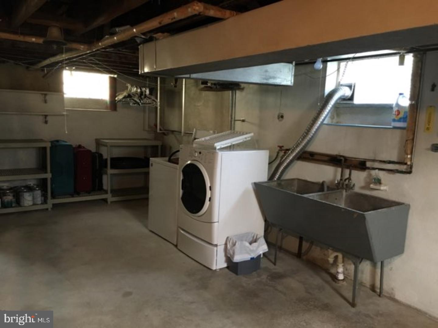 GLENSIDE - Residential