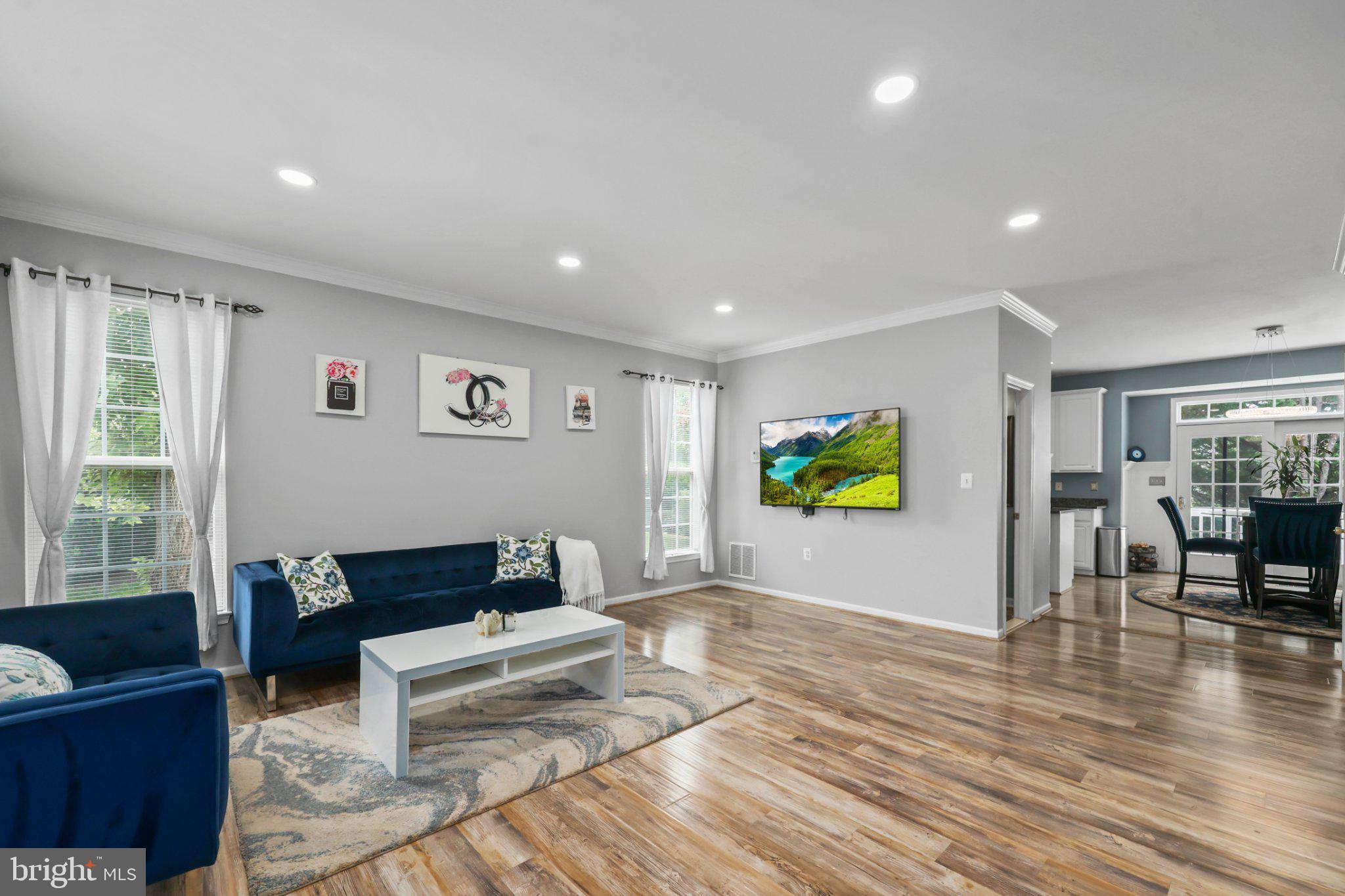 12062 ELLIOTS OAK PLACE