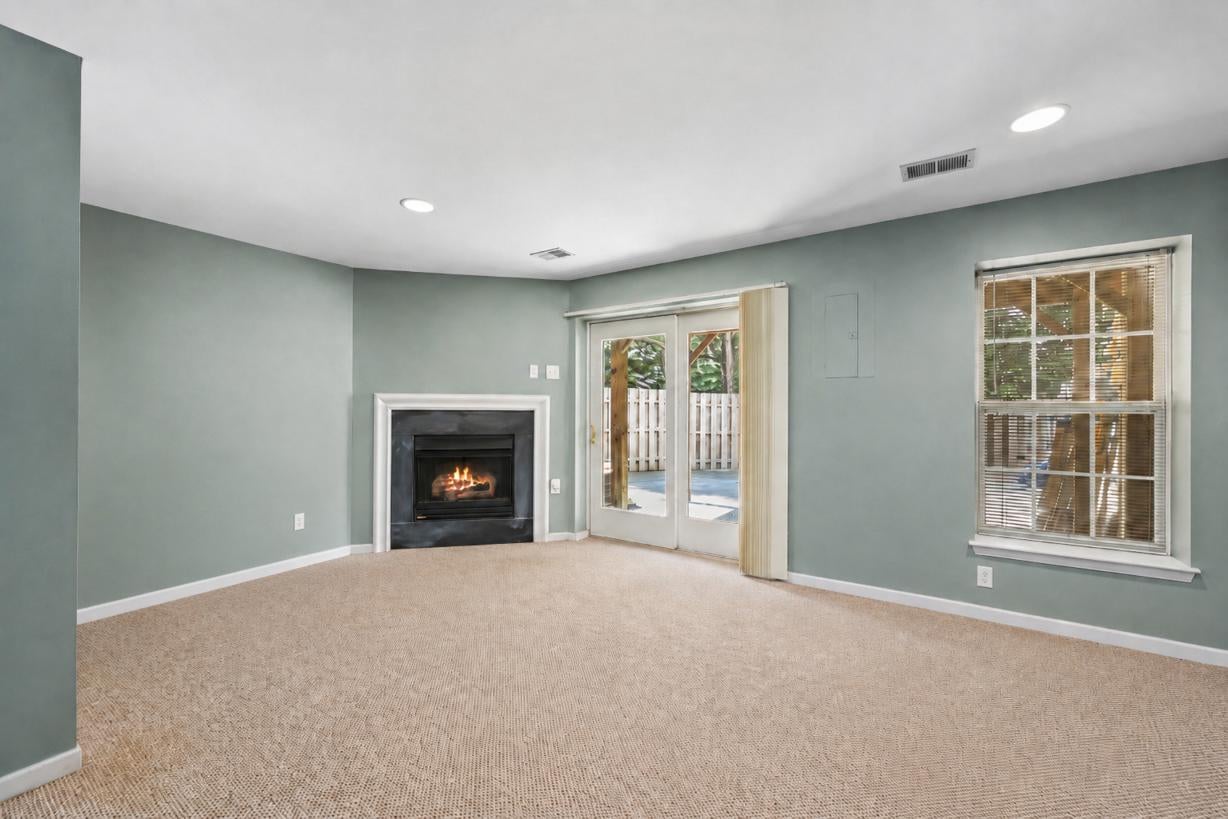 12062 ELLIOTS OAK PLACE