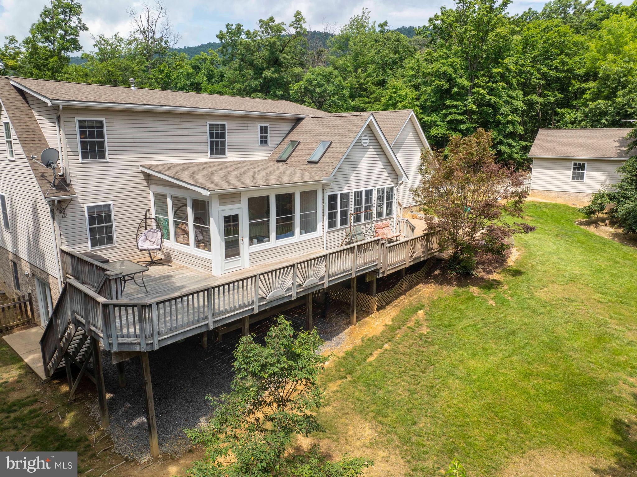 744 PONTZER ROAD