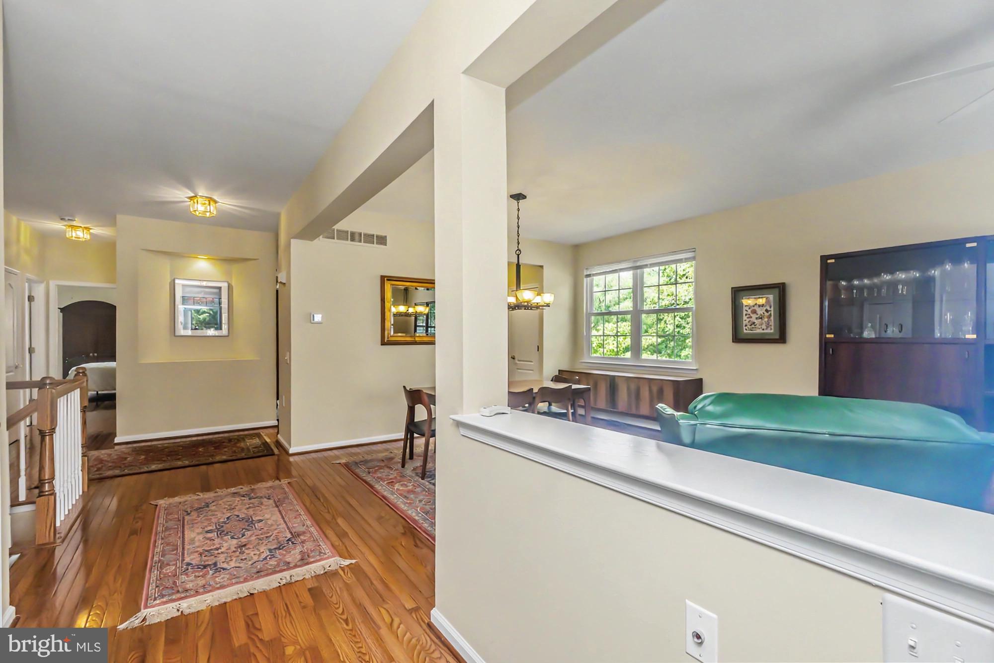 1579 ULSTER TERRACE
