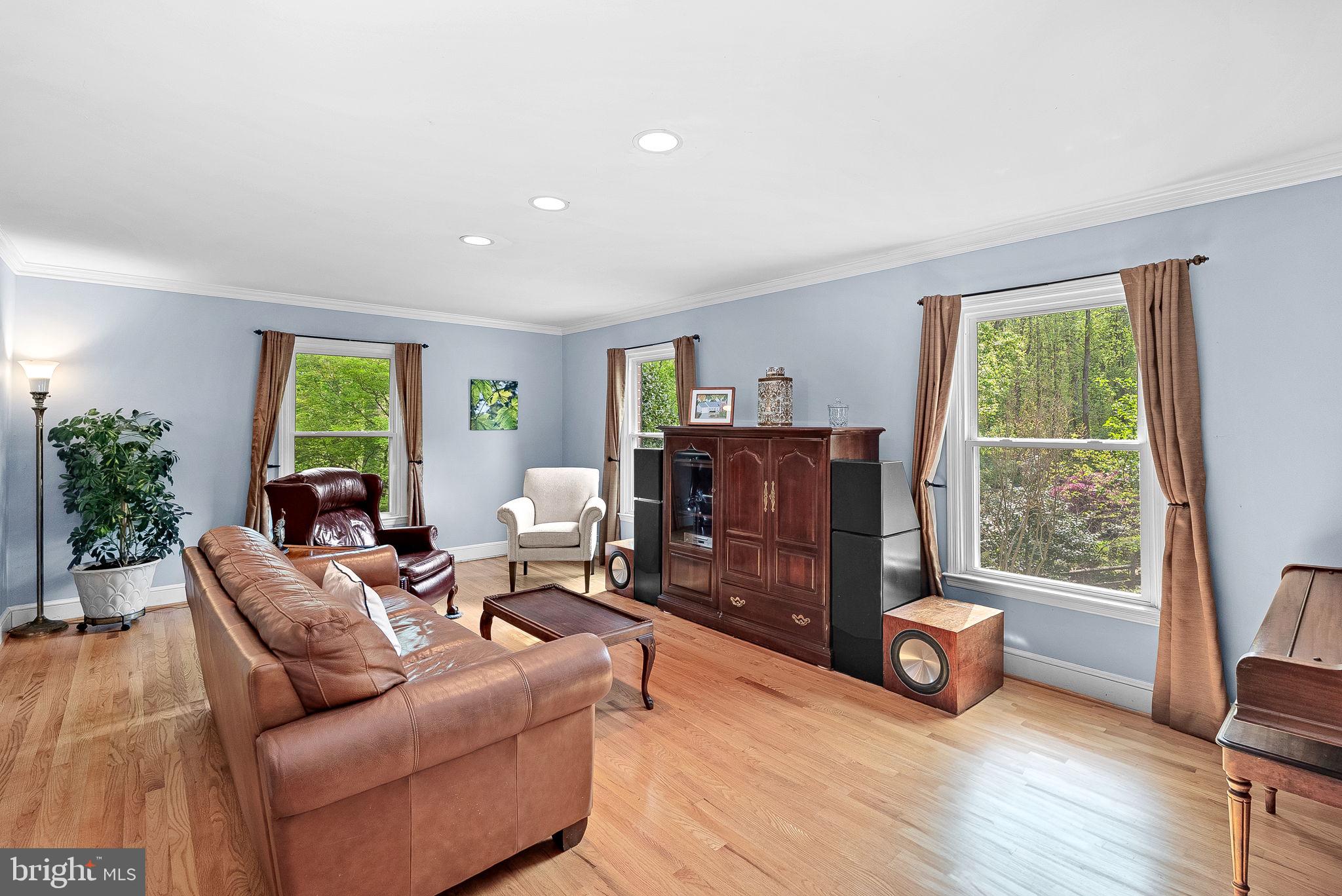 BALMORAL - Residential