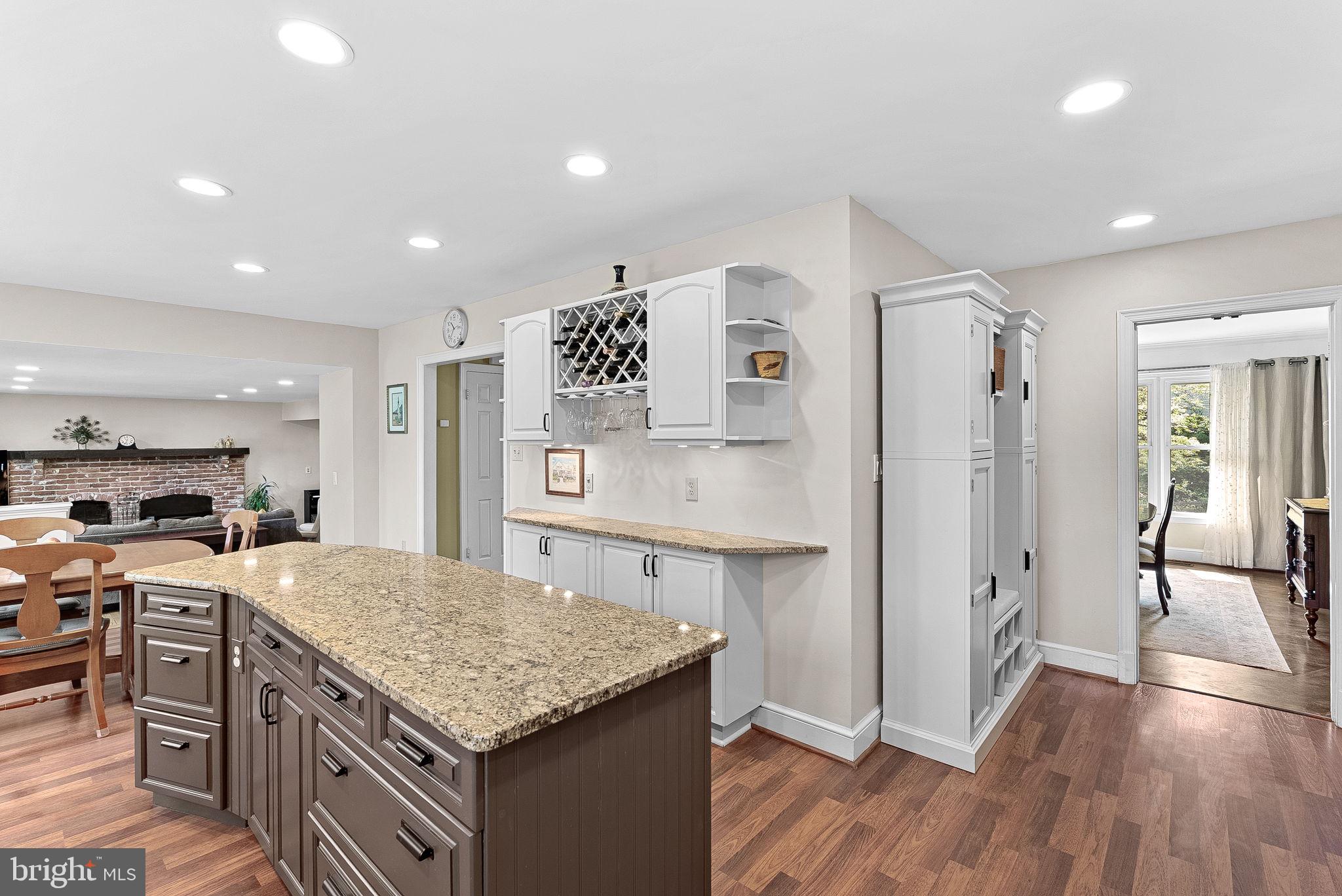 BALMORAL - Residential