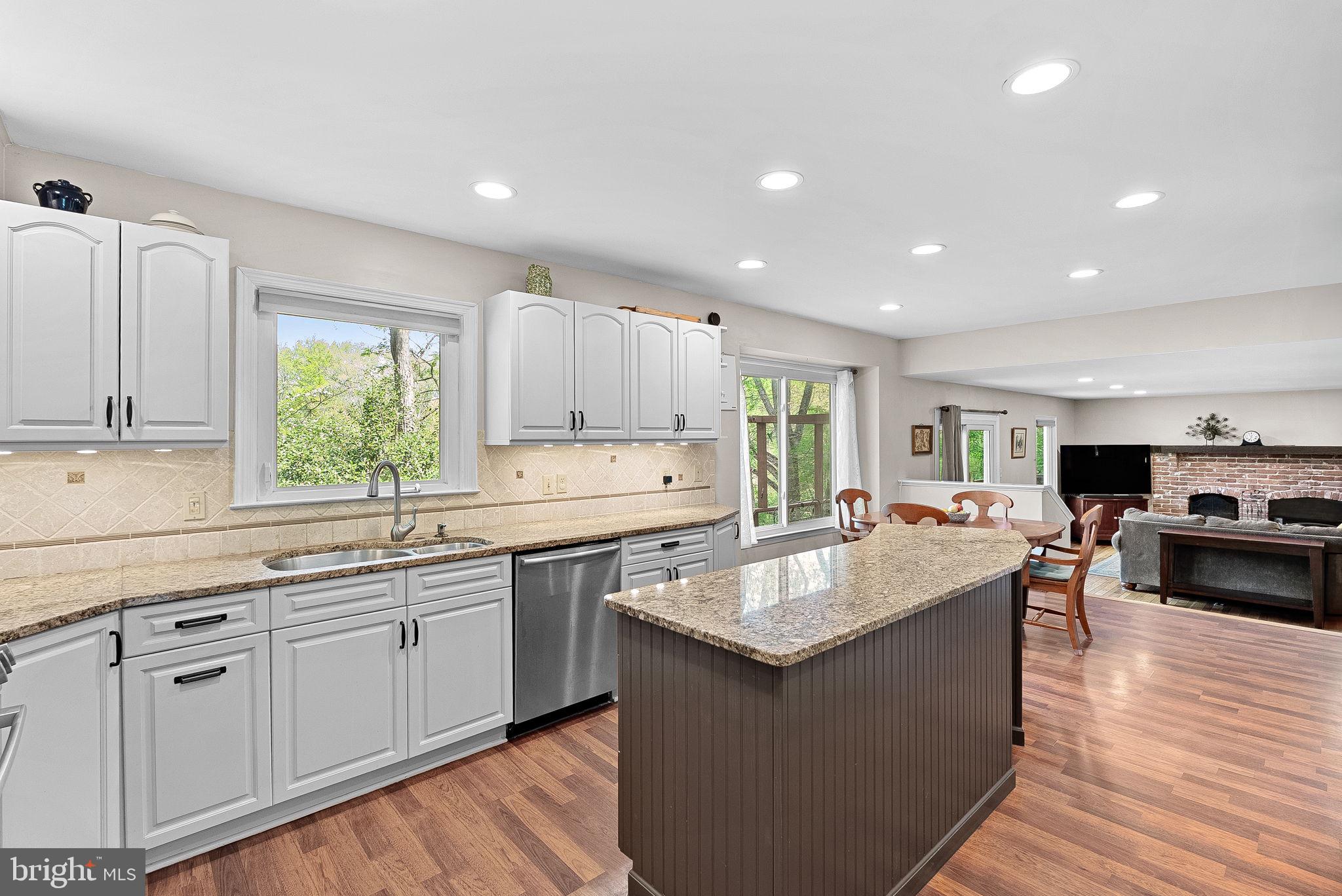 BALMORAL - Residential