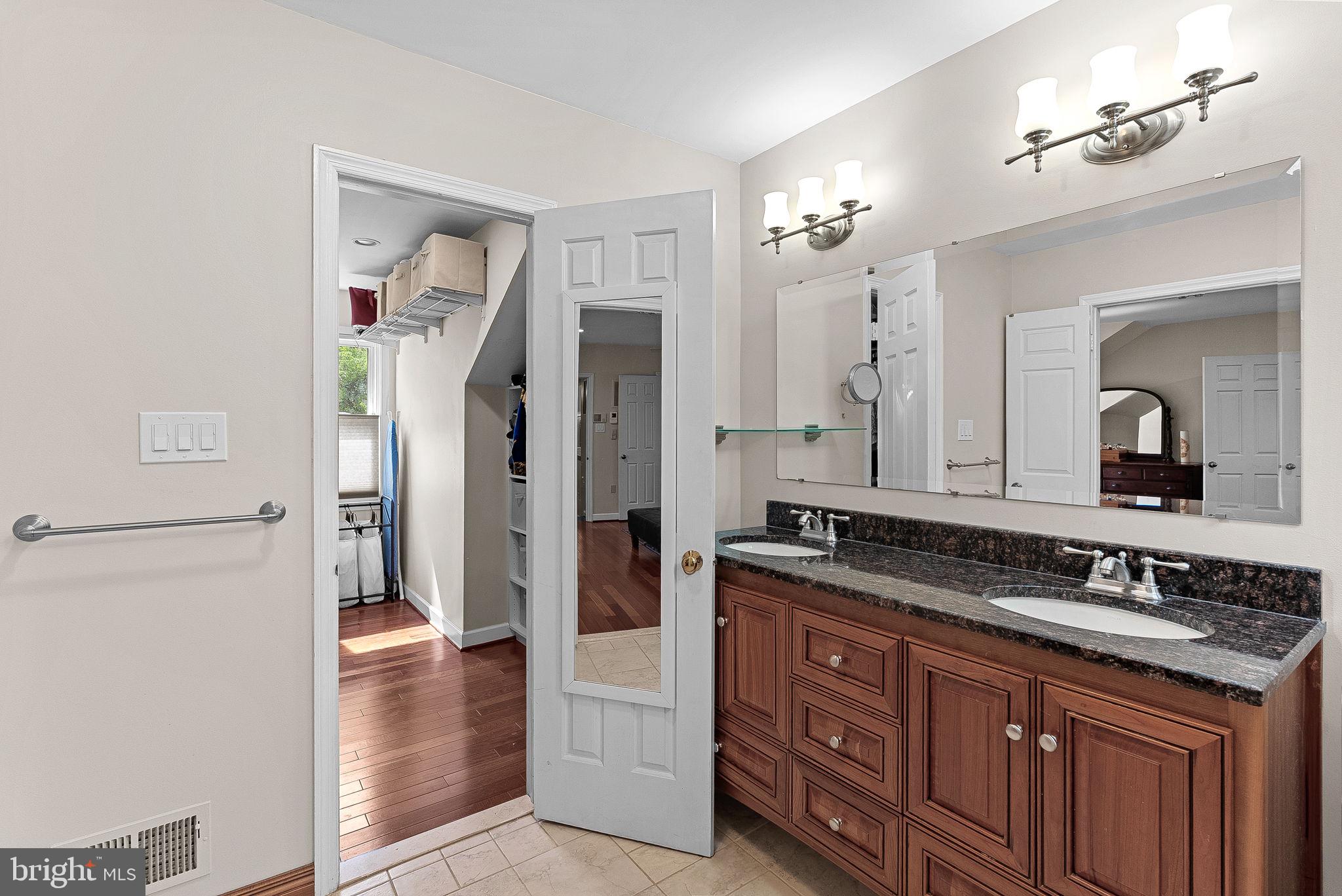 BALMORAL - Residential