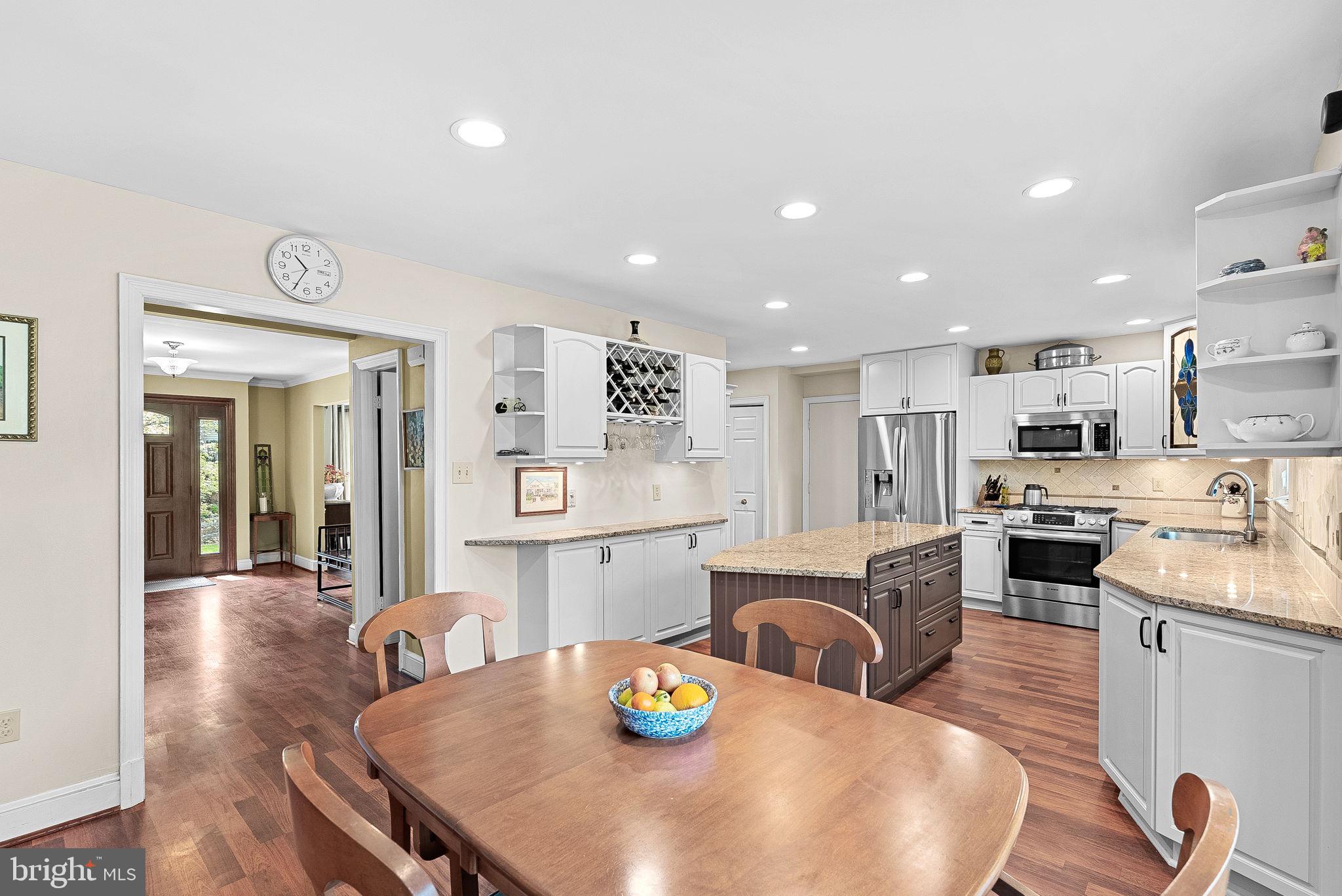 BALMORAL - Residential