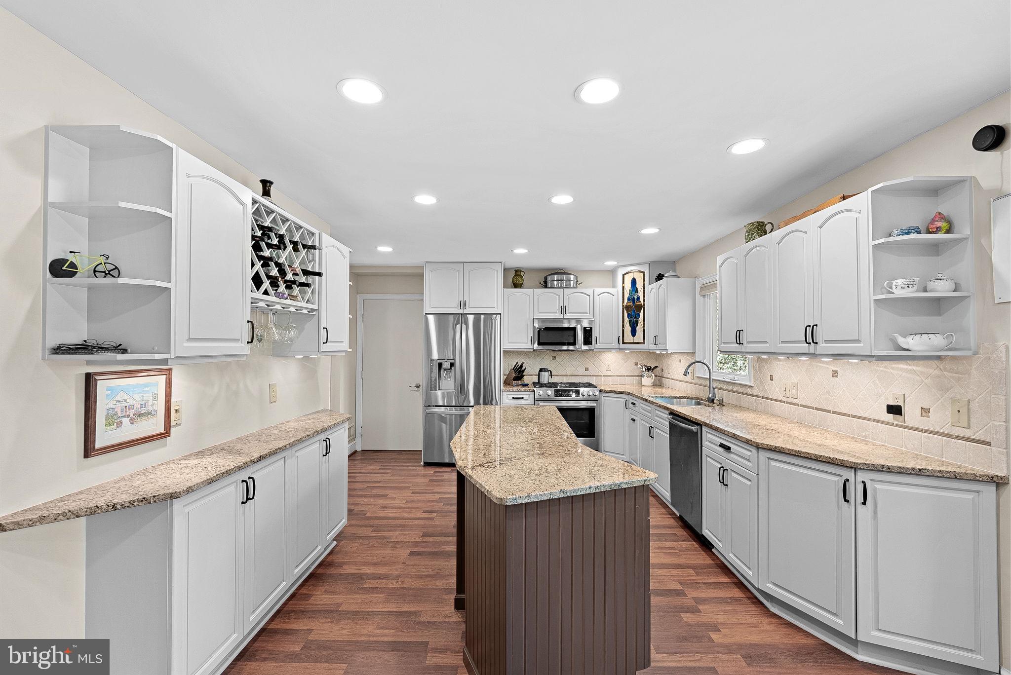 BALMORAL - Residential