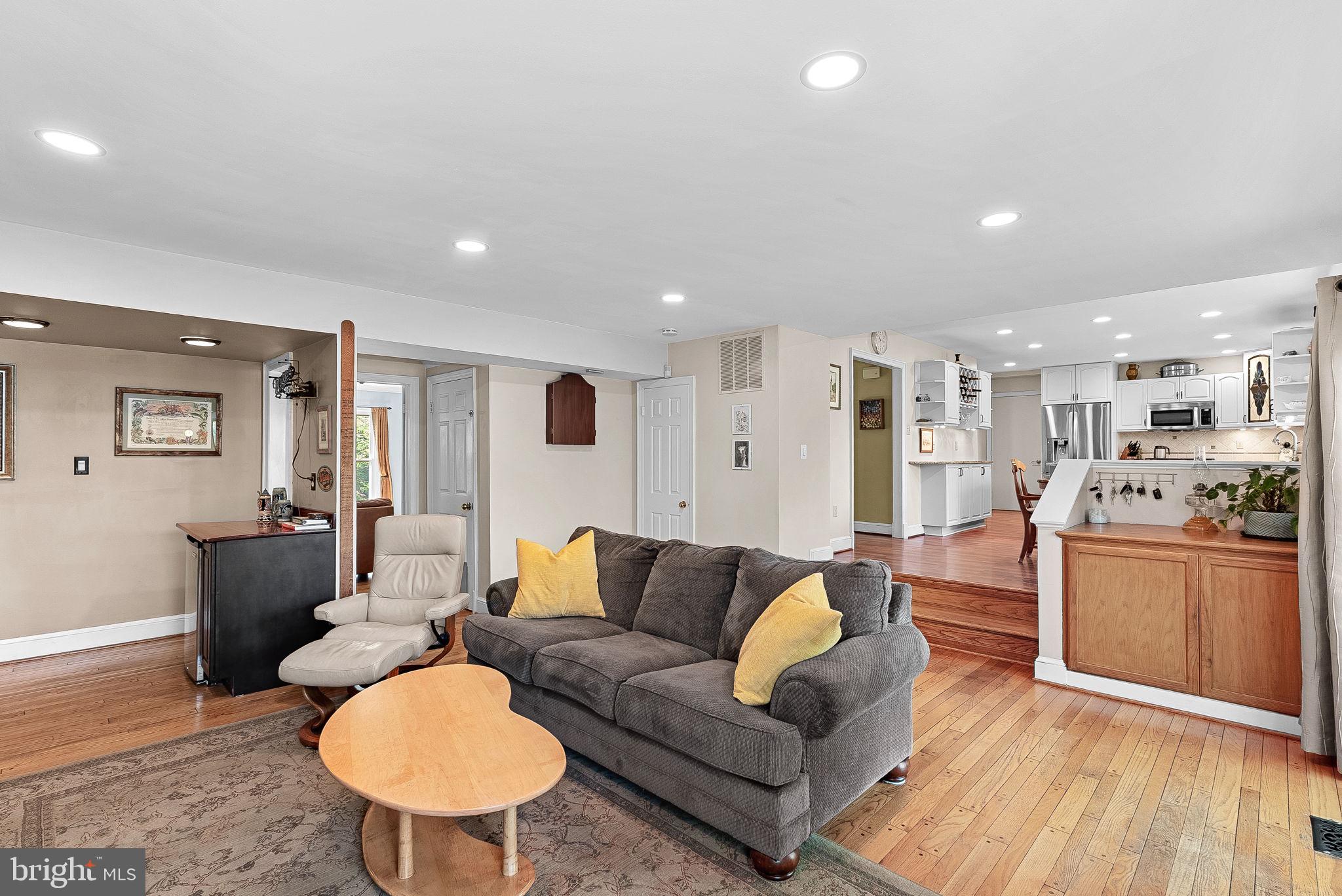 BALMORAL - Residential