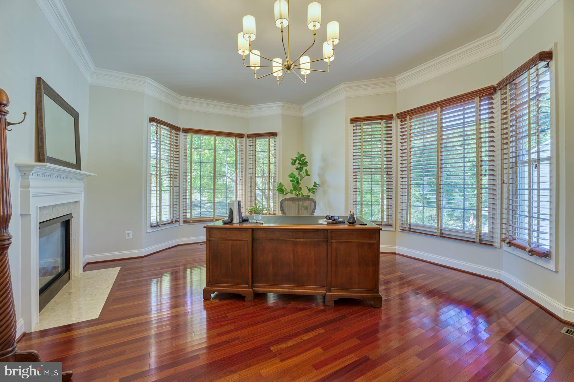 BEACON HILL - Residential