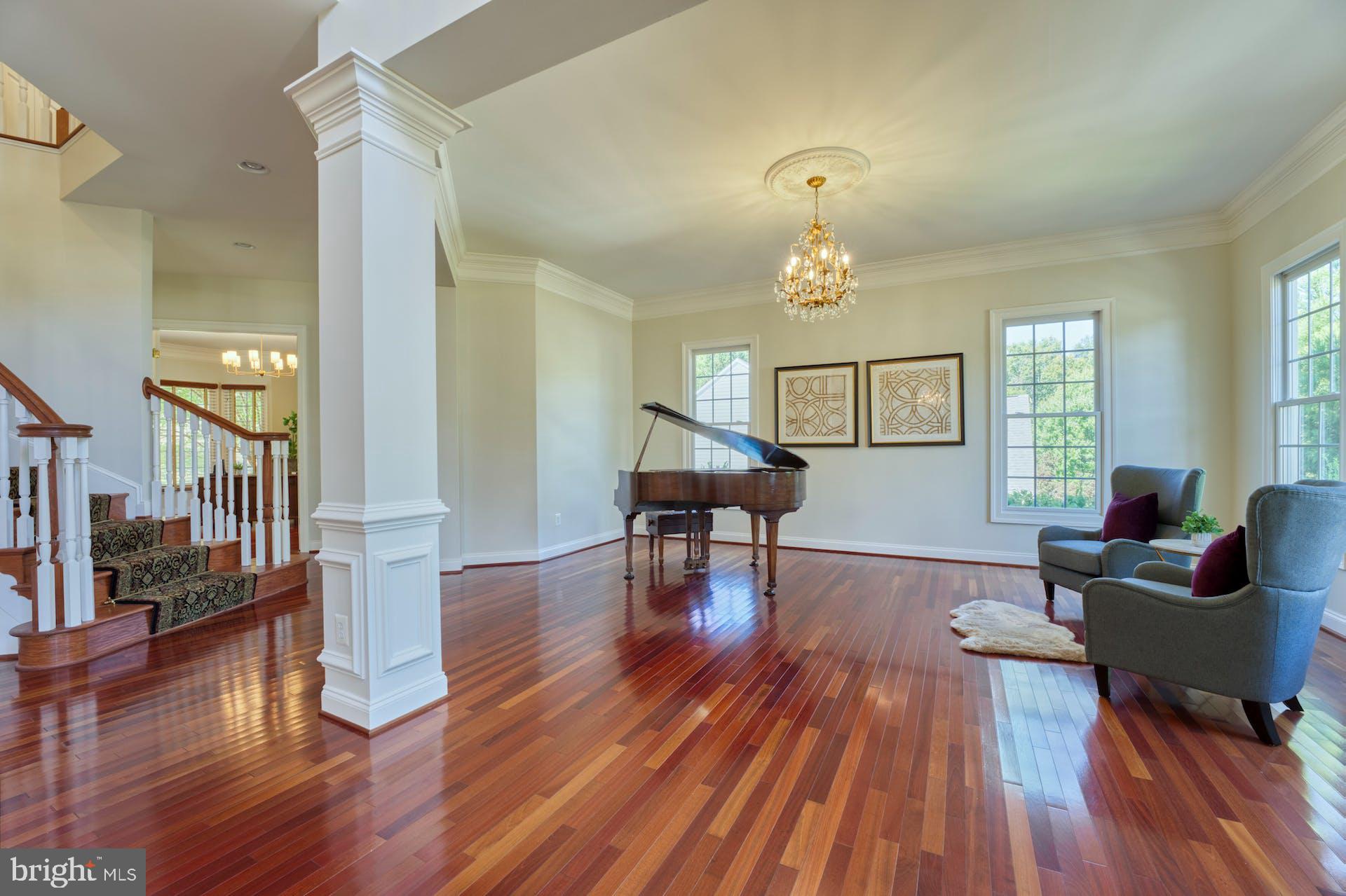 BEACON HILL - Residential