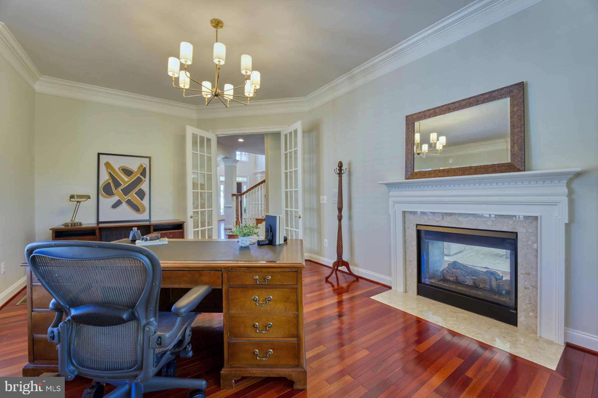 BEACON HILL - Residential