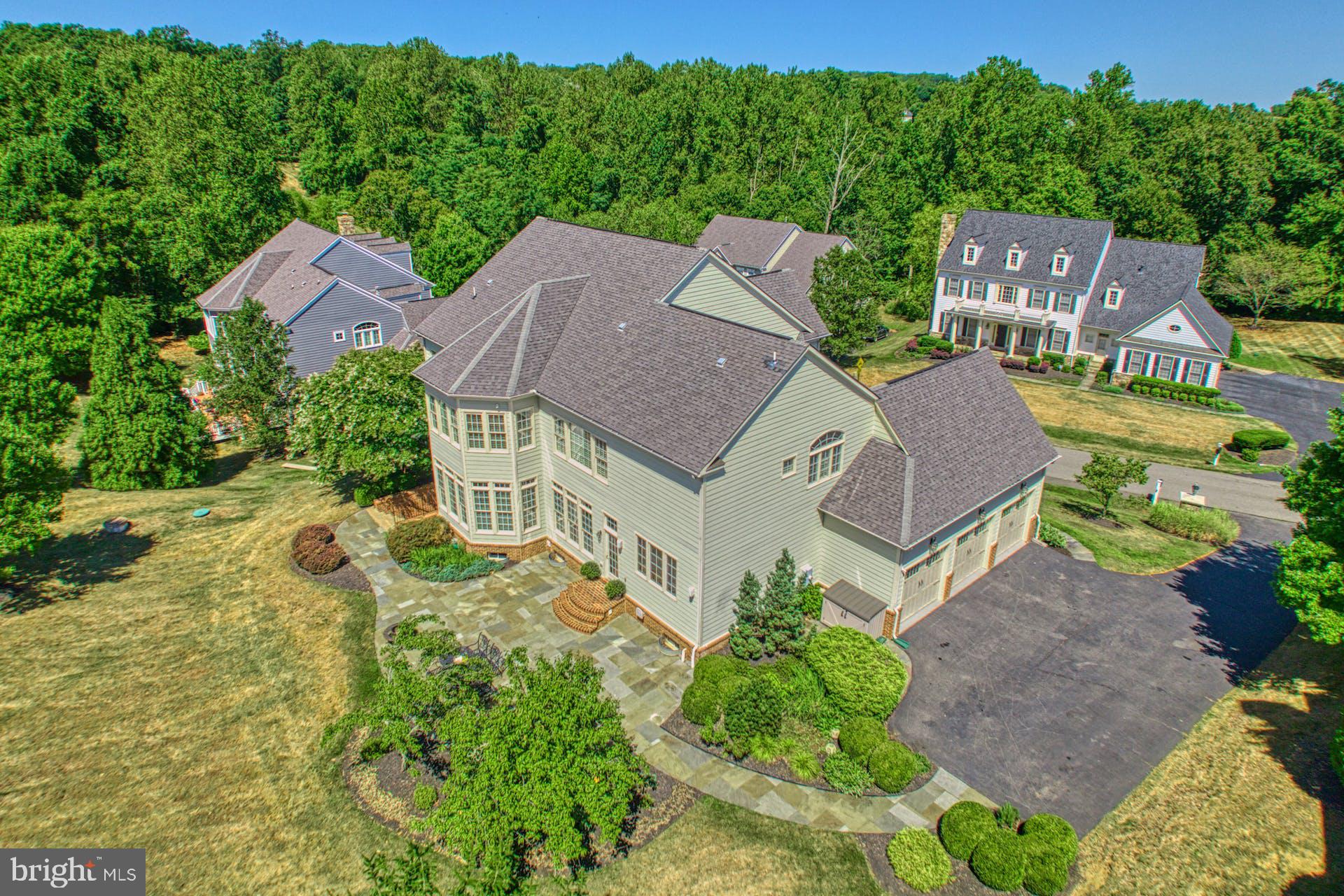 BEACON HILL - Residential