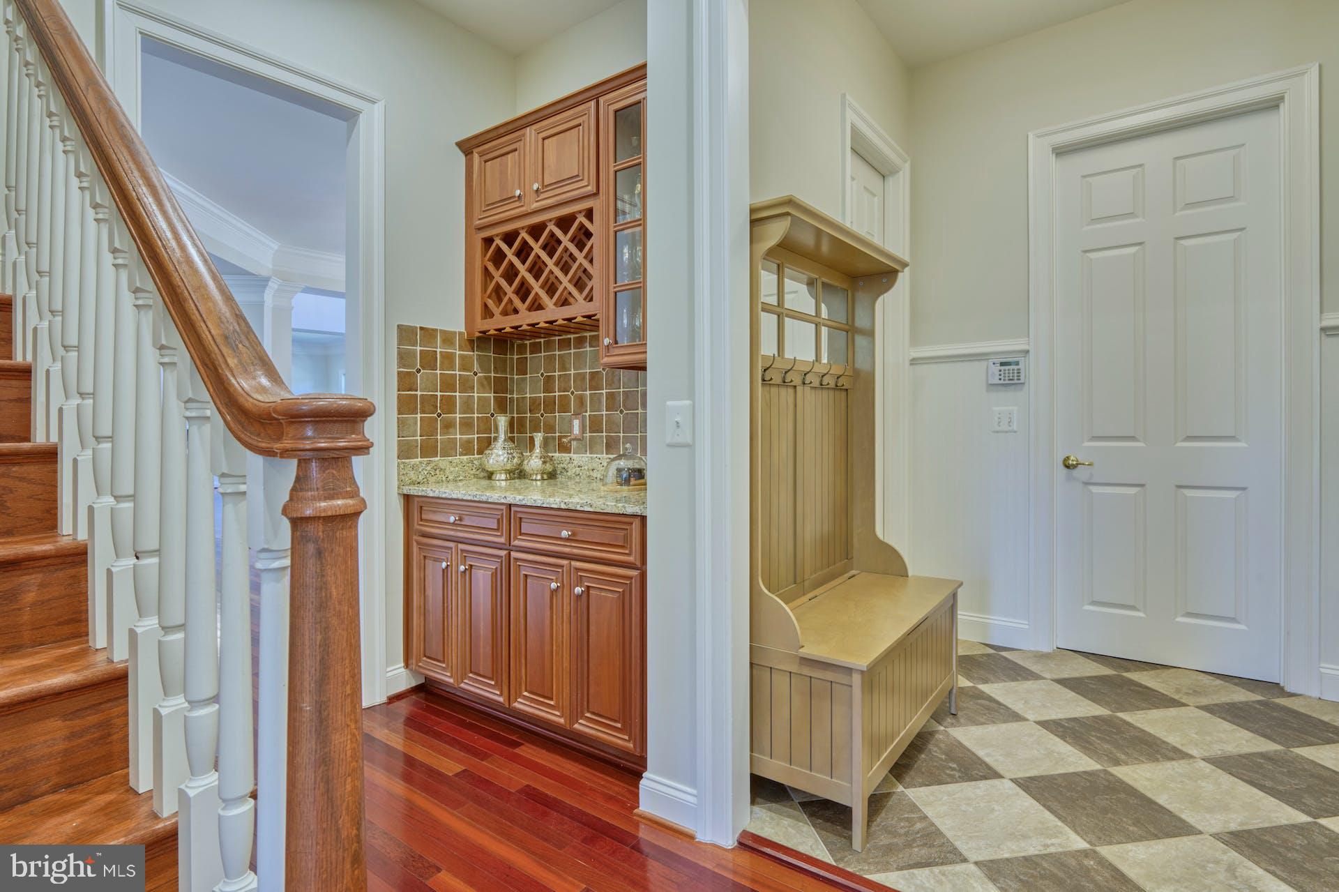 BEACON HILL - Residential