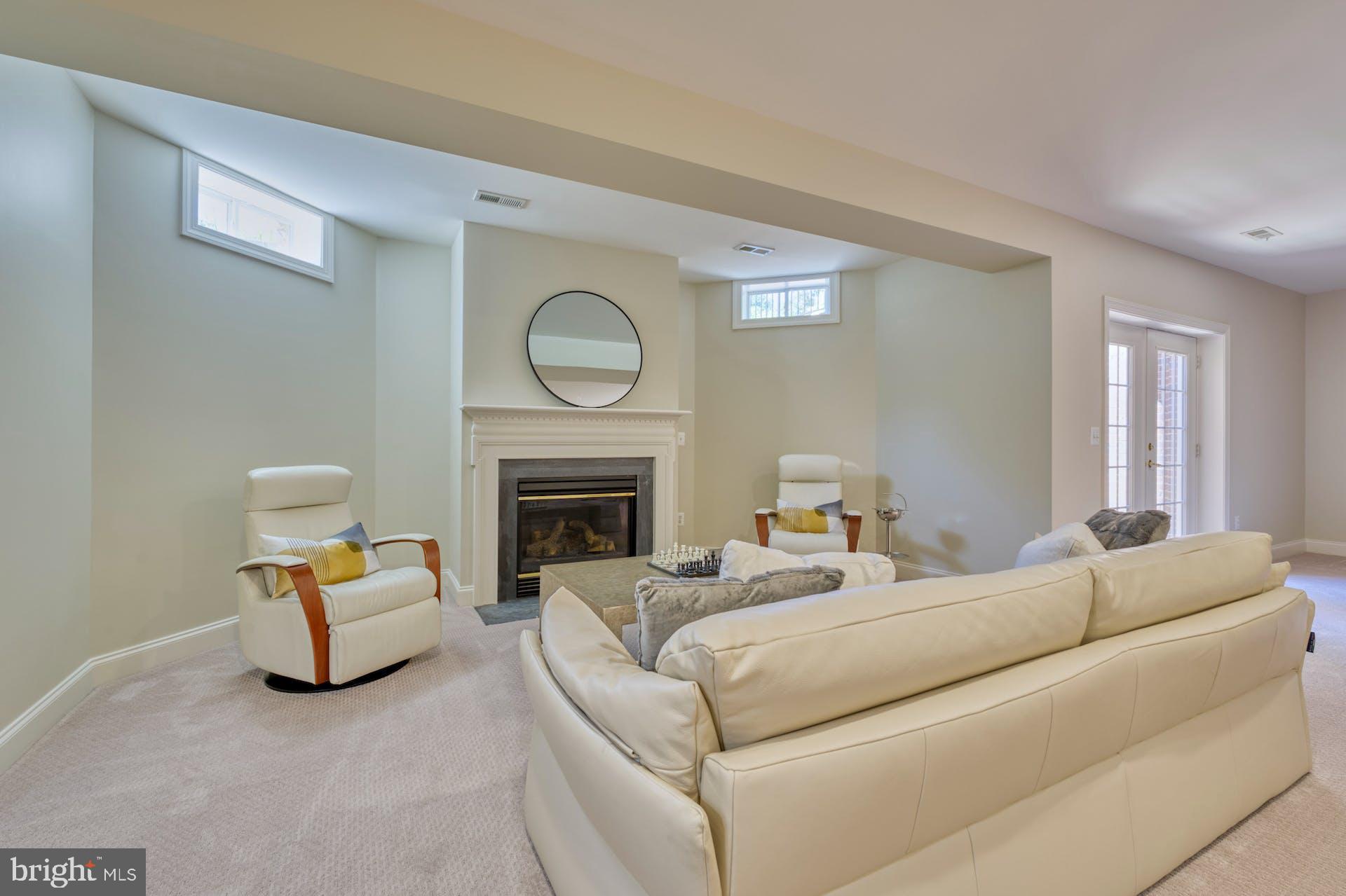 BEACON HILL - Residential