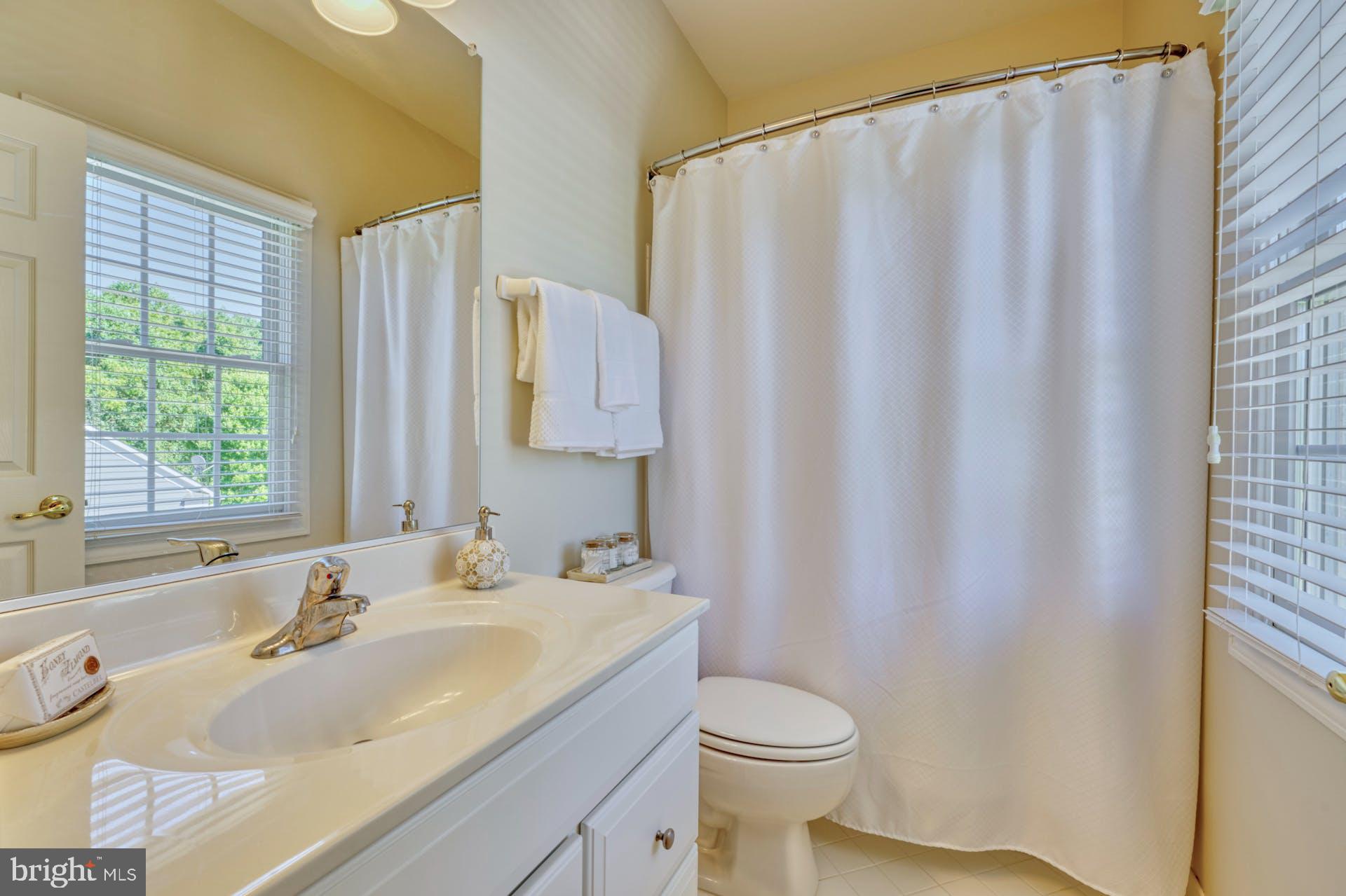 BEACON HILL - Residential